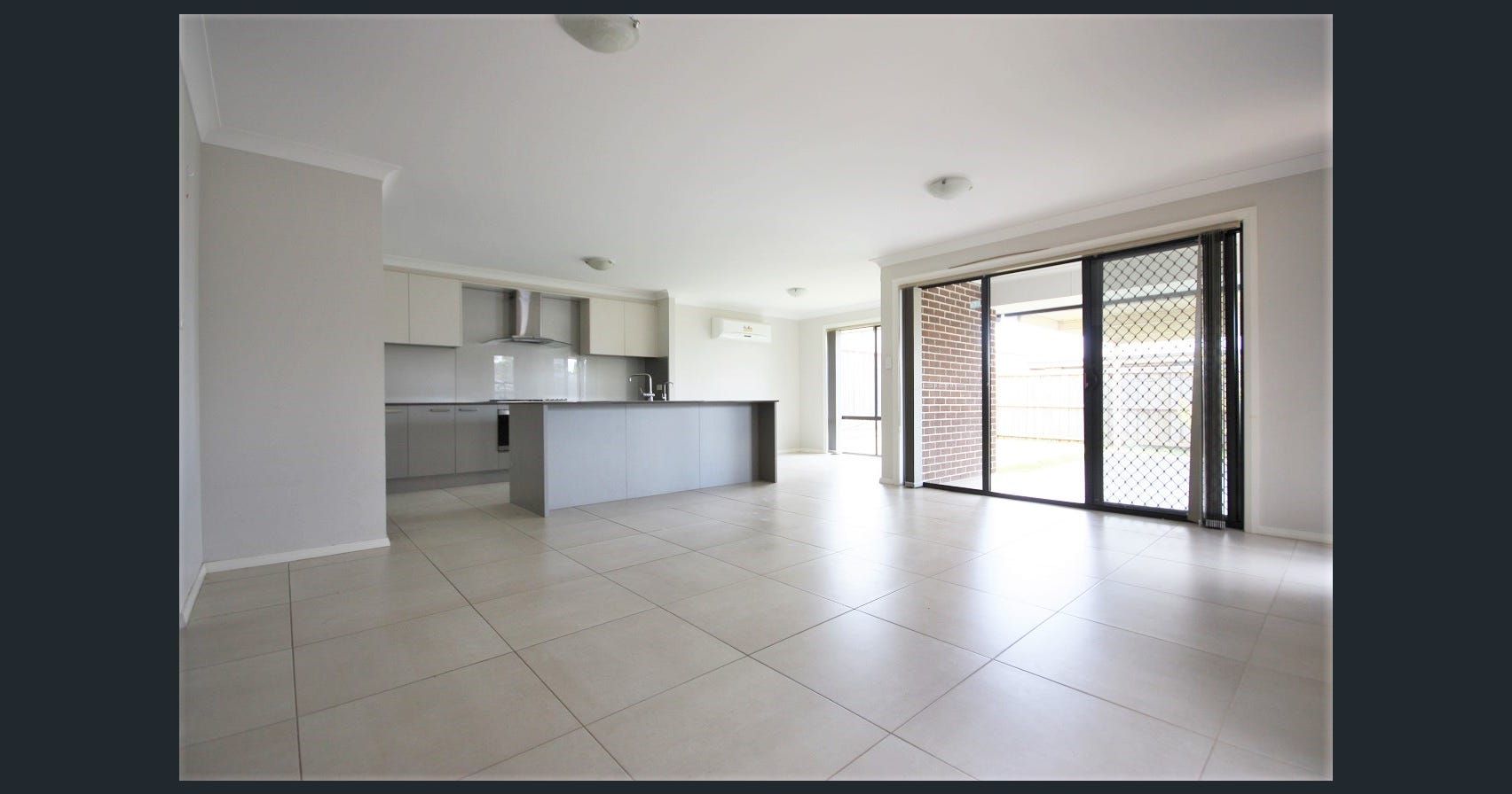 25 Fortune Street, Glenfield, NSW 2167