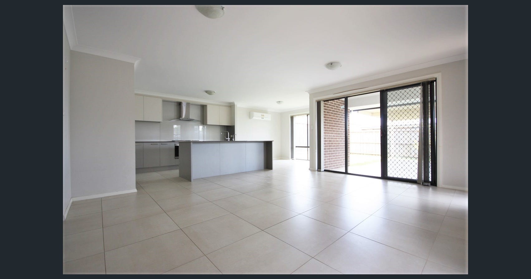 25 Fortune Street, Glenfield, NSW 2167