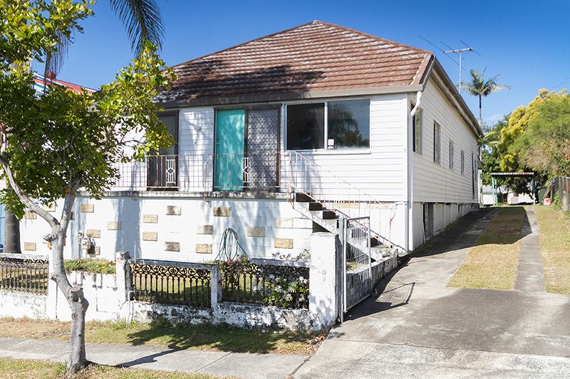 6 Nelson Street, DUTTON PARK QLD 4102