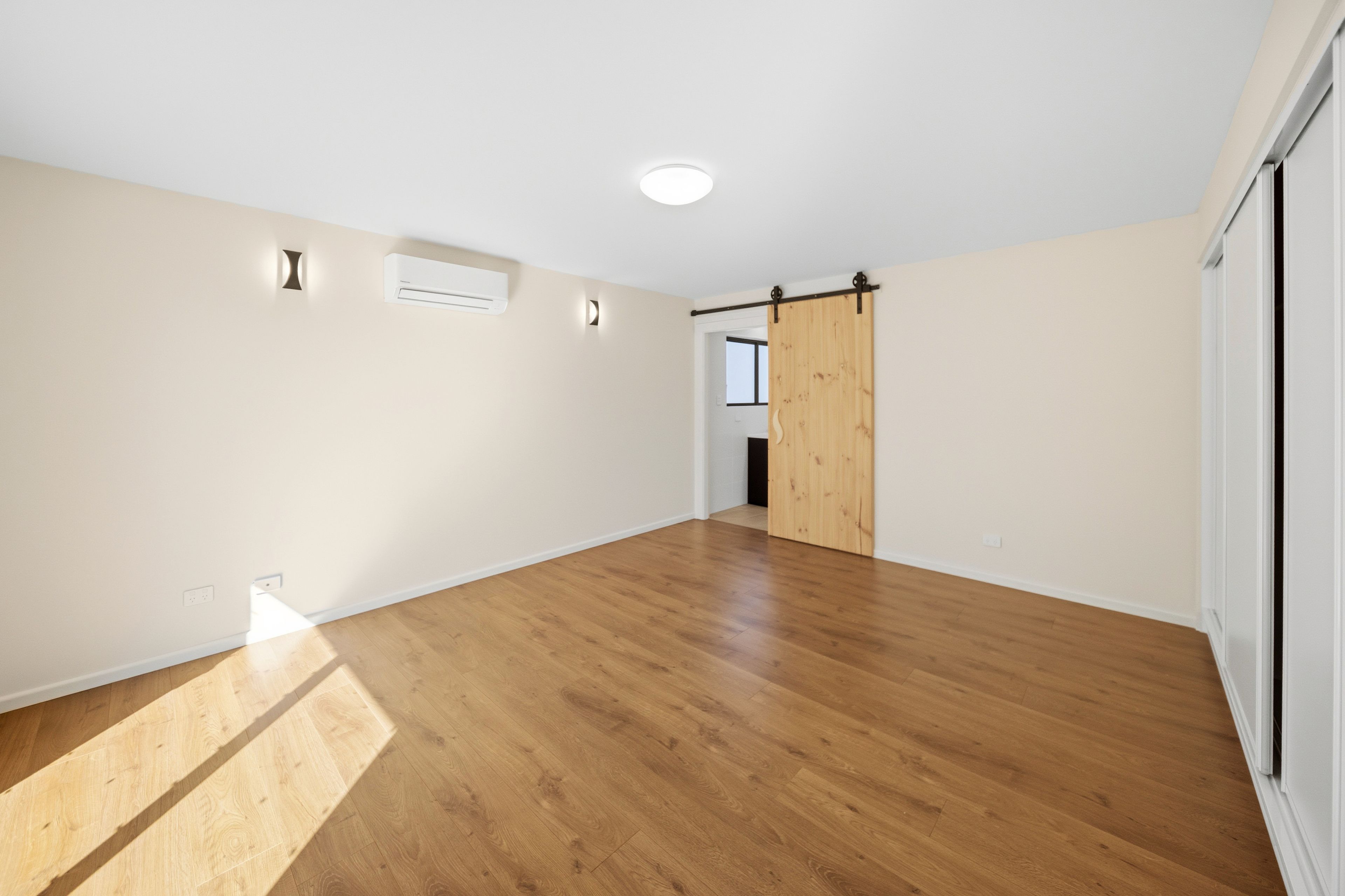 19 Polo Flat Road — photo 6 of 11