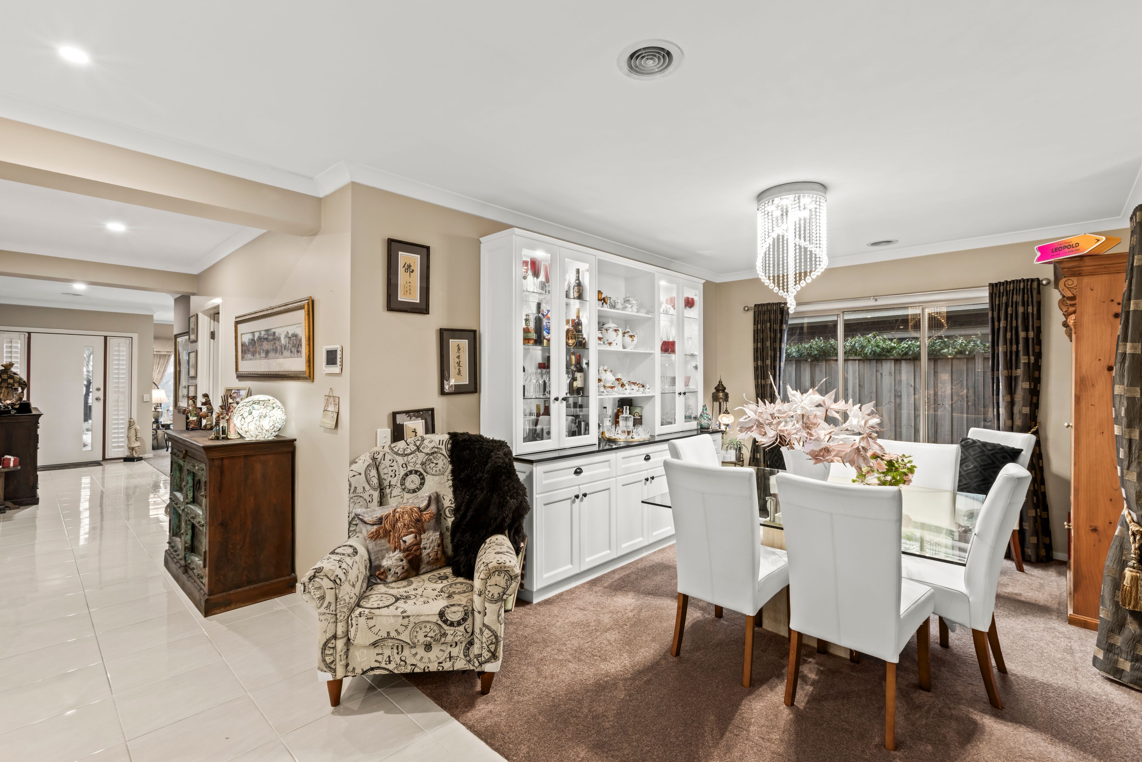 16 Fairvista Avenue — photo 8 of 20