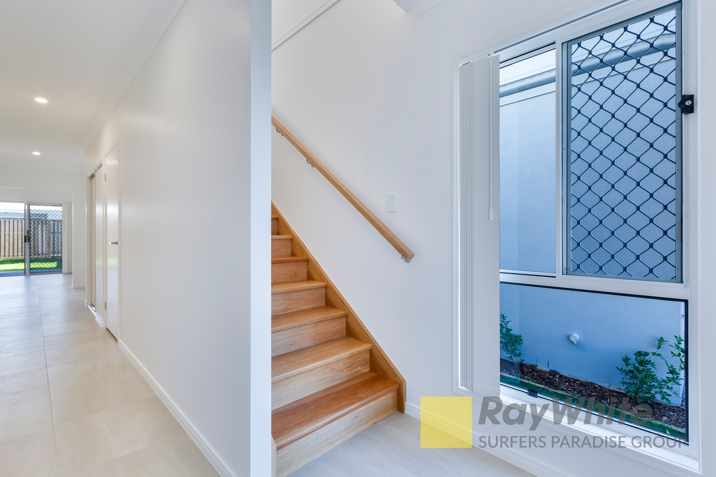 3 Spring Lane, Helensvale, QLD 4212