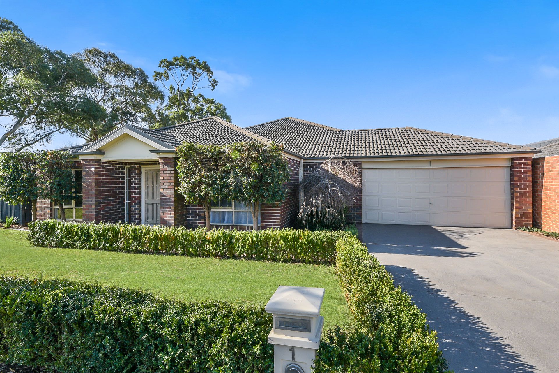 1 Talinga Court, Berwick, VIC 3806