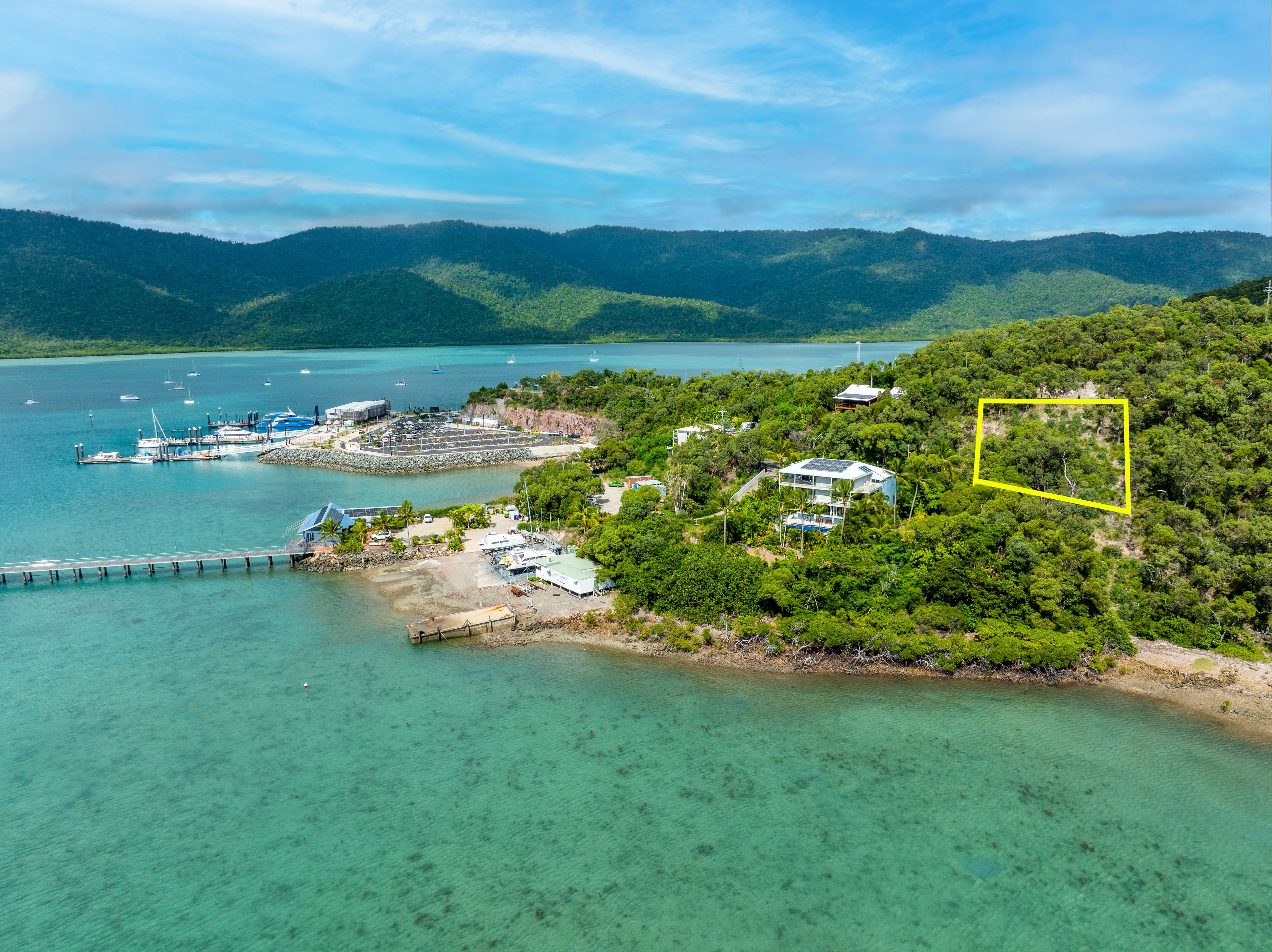 16 Bay Terrace, Shute Harbour QLD 4802