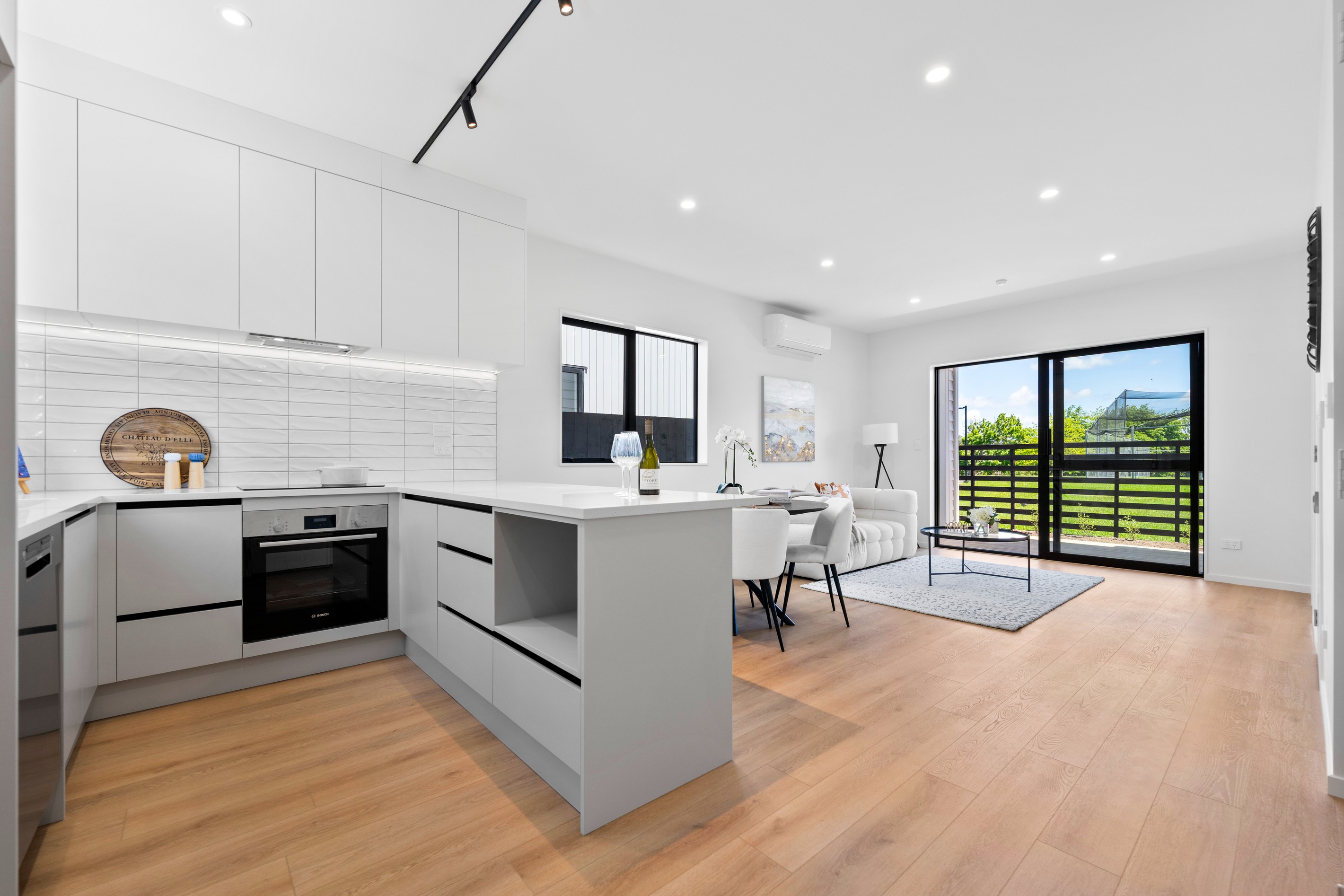 5/18 Albert Road, Kelston, Waitakere City