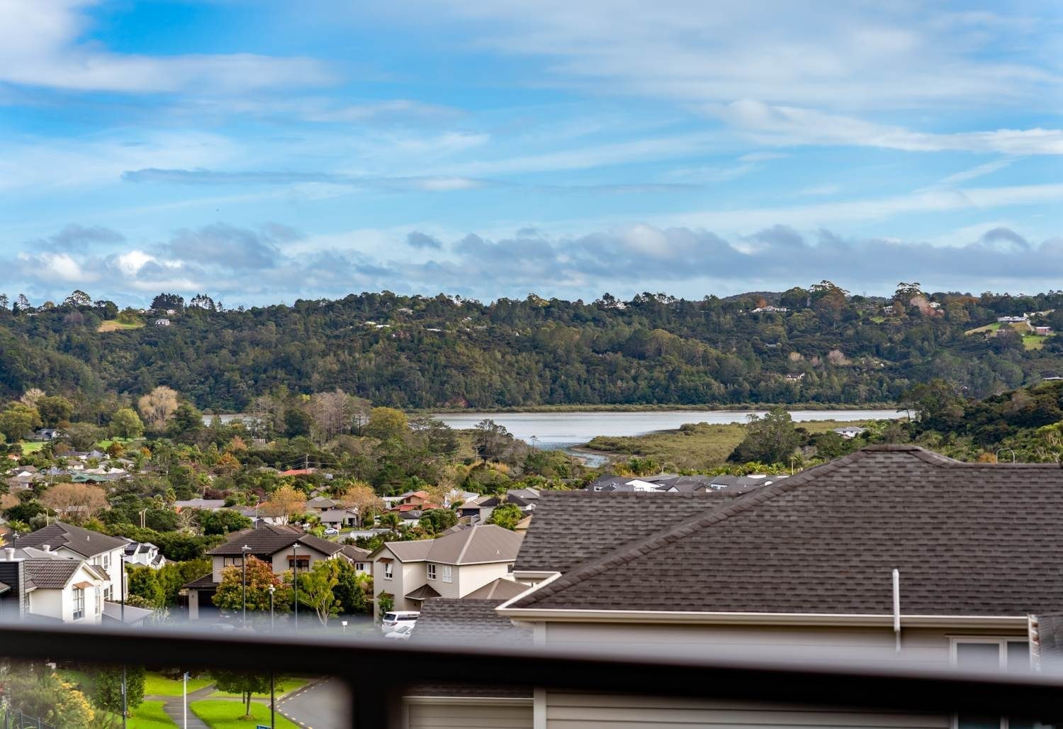 16 Anehu Place, Greenhithe, North Shore City