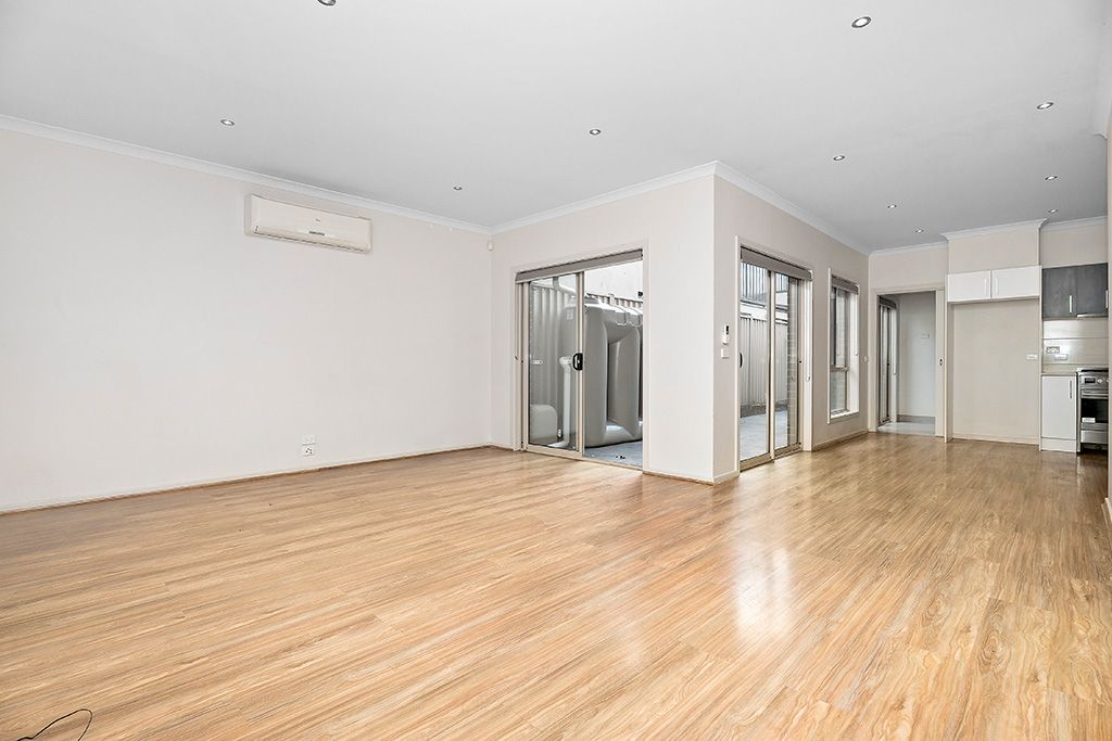 2/2 Lily Street, Braybrook, VIC 3019