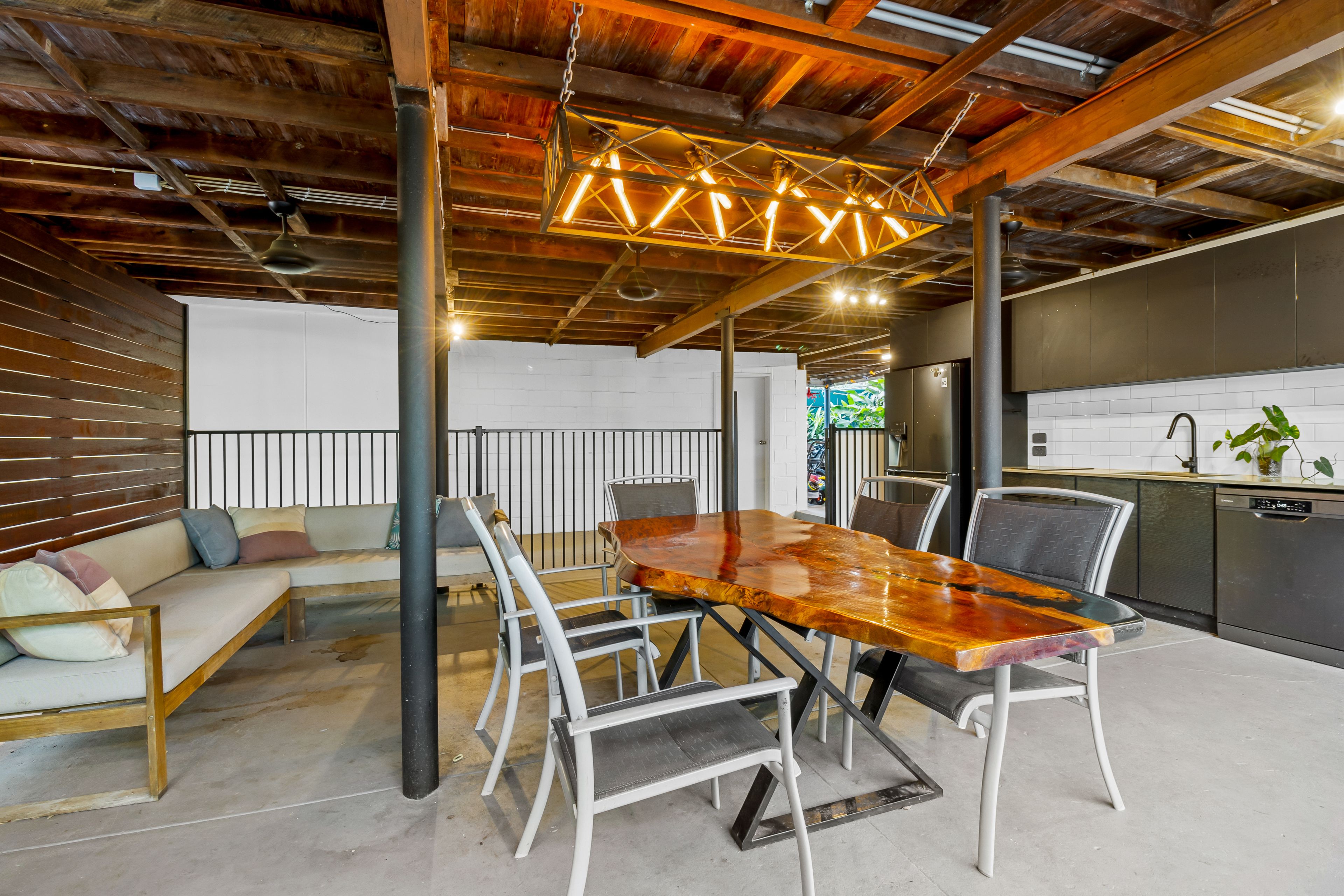 8 Radford Court — photo 15 of 21