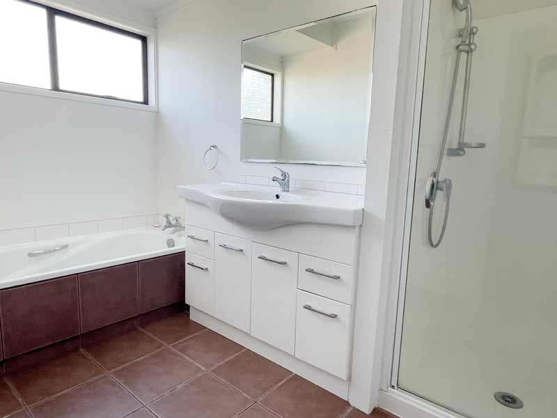66 Mirrabooka Avenue photo 11