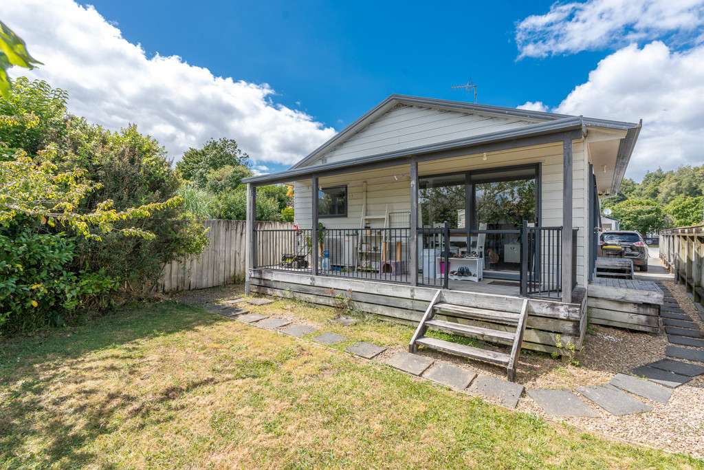 129a Boundary Road photo 0