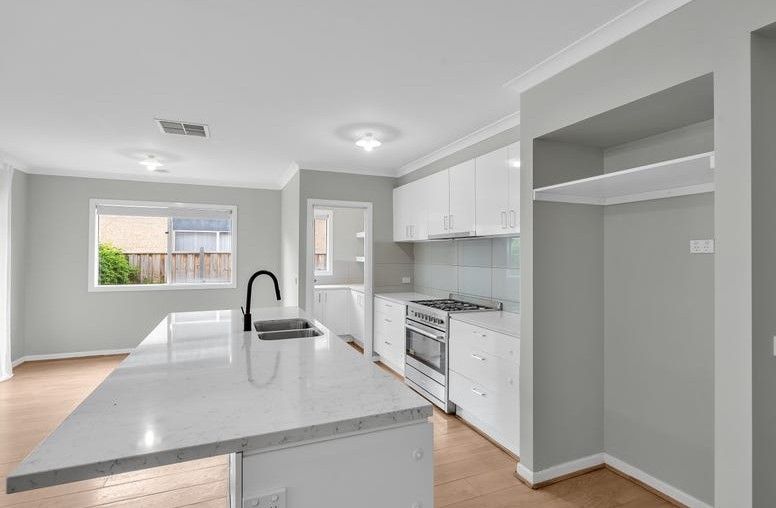 16 Thurston Avenue, Tarneit, VIC 3029