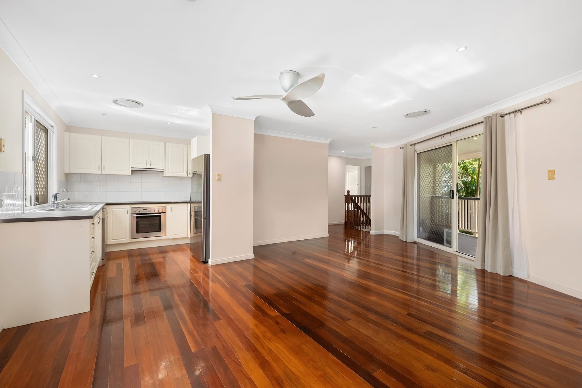 8 Carmel Street, Bardon, QLD 4065