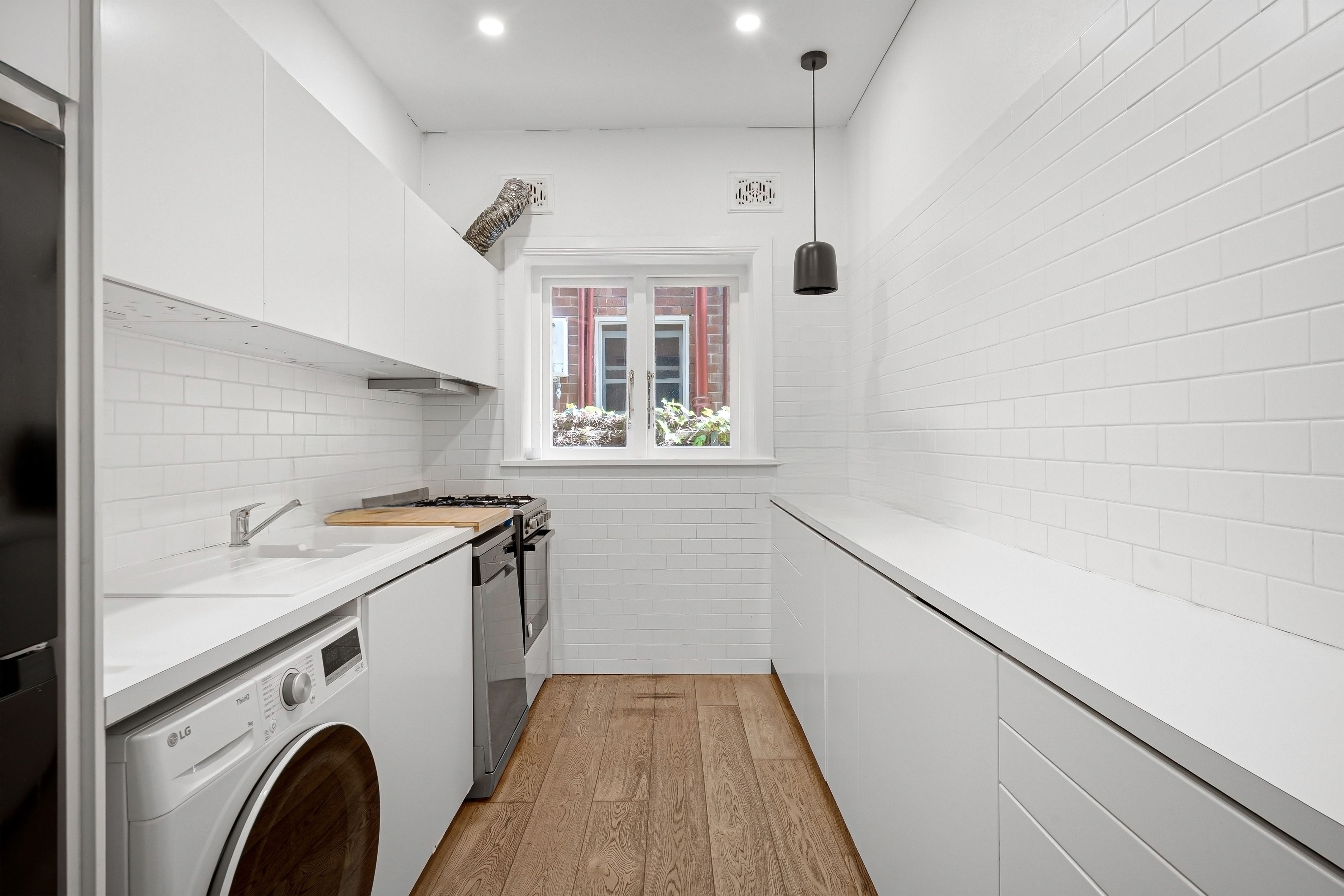 2/13 Osborne Road — photo 3 of 6