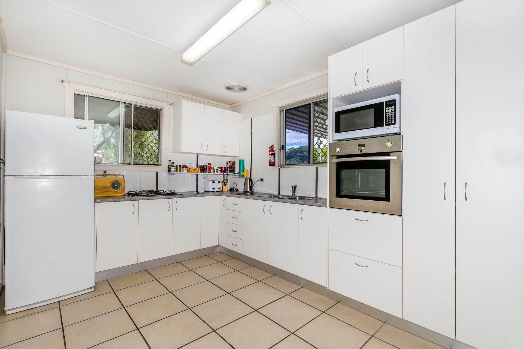 13 Laurel Street, Woodridge, QLD 4114