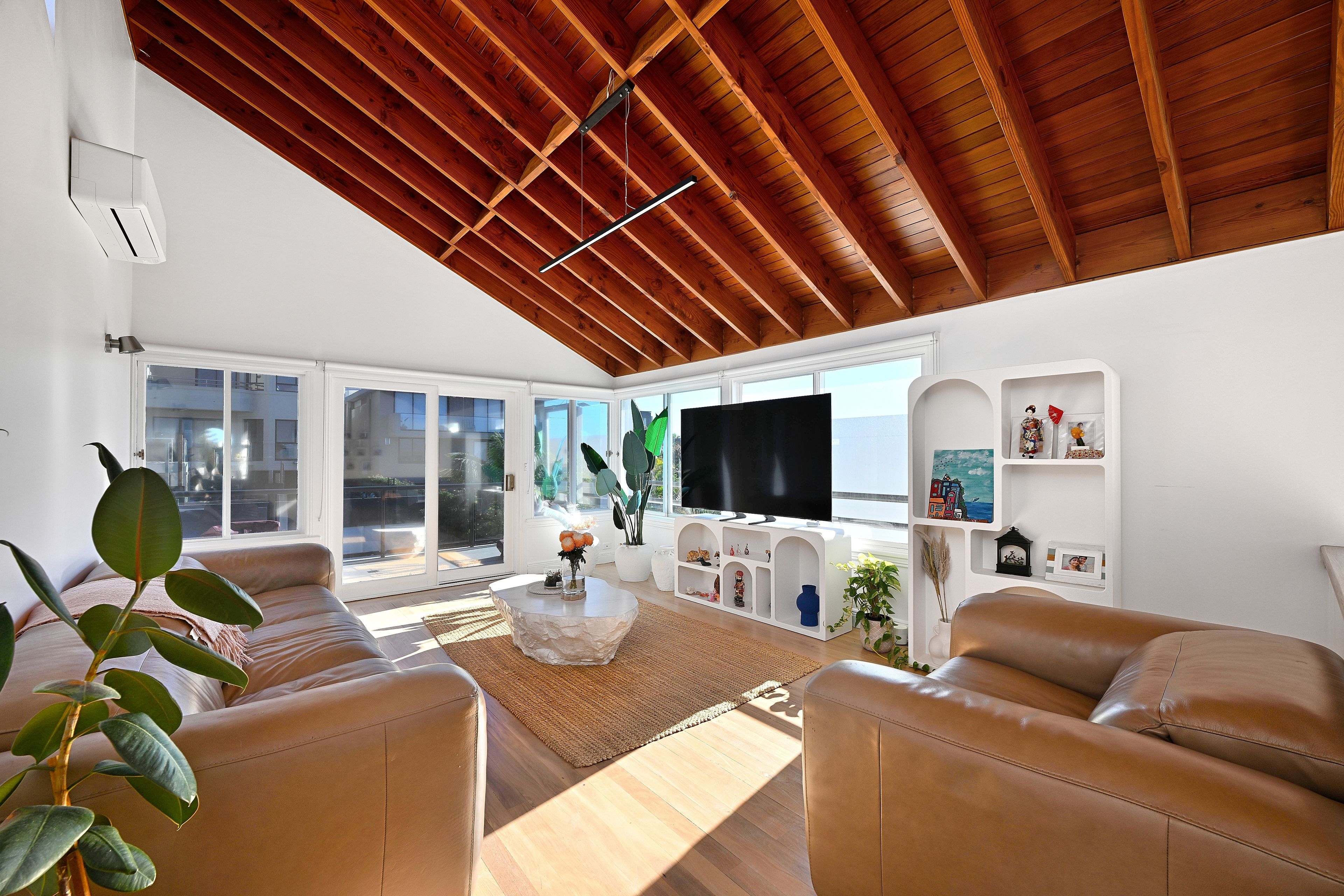 22 Inman Street — photo 9 of 30