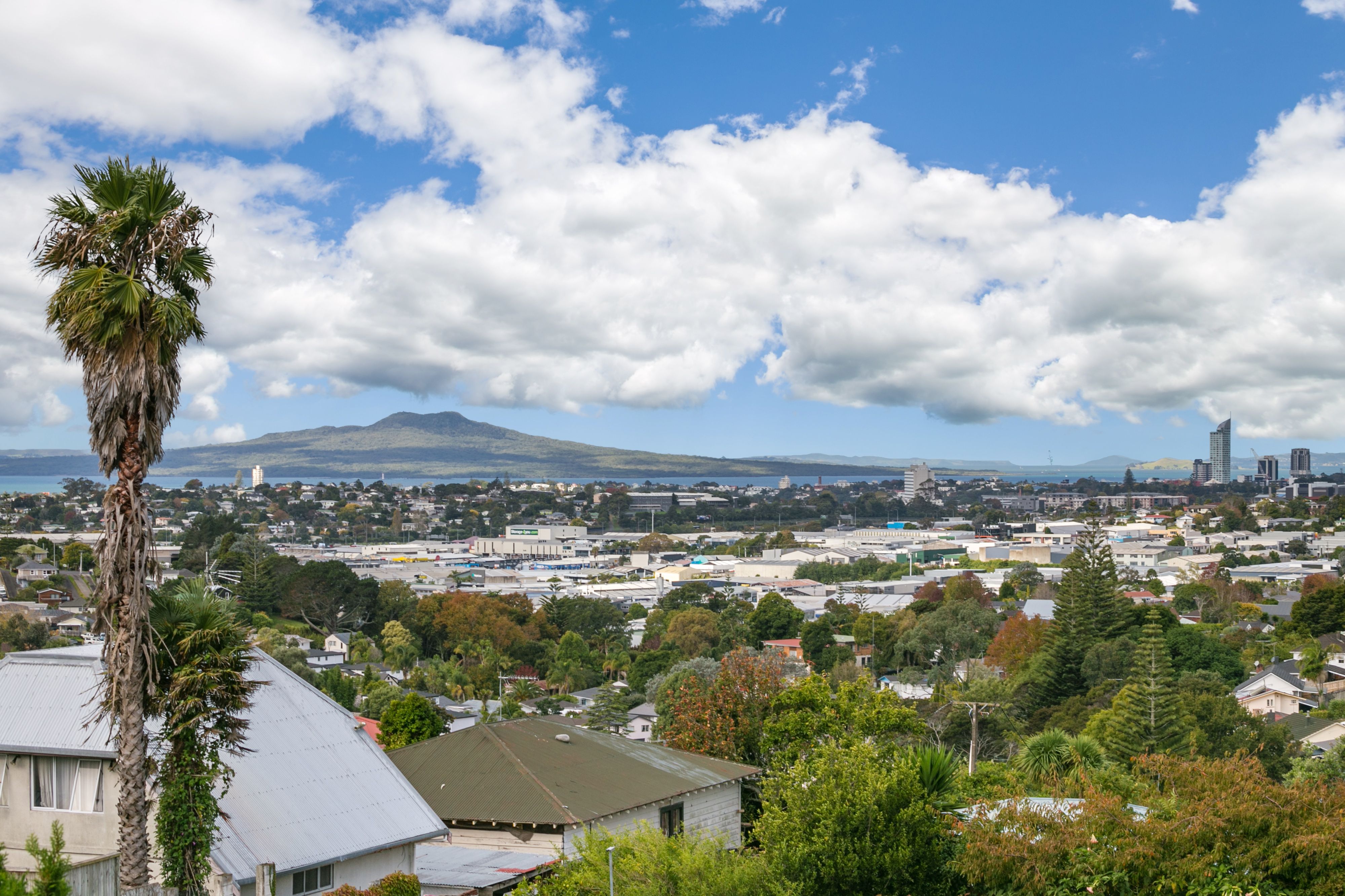522 Glenfield Road, Glenfield, North Shore City