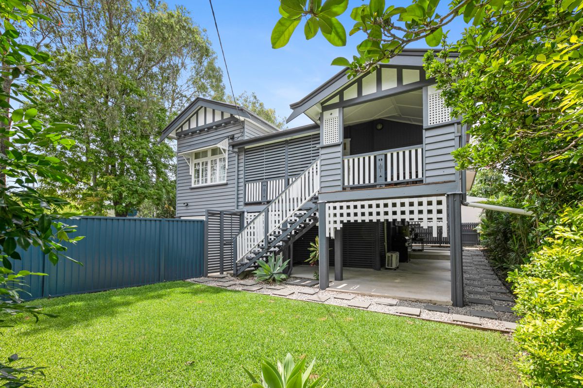 33 Quarry Road, Sherwood QLD 4075