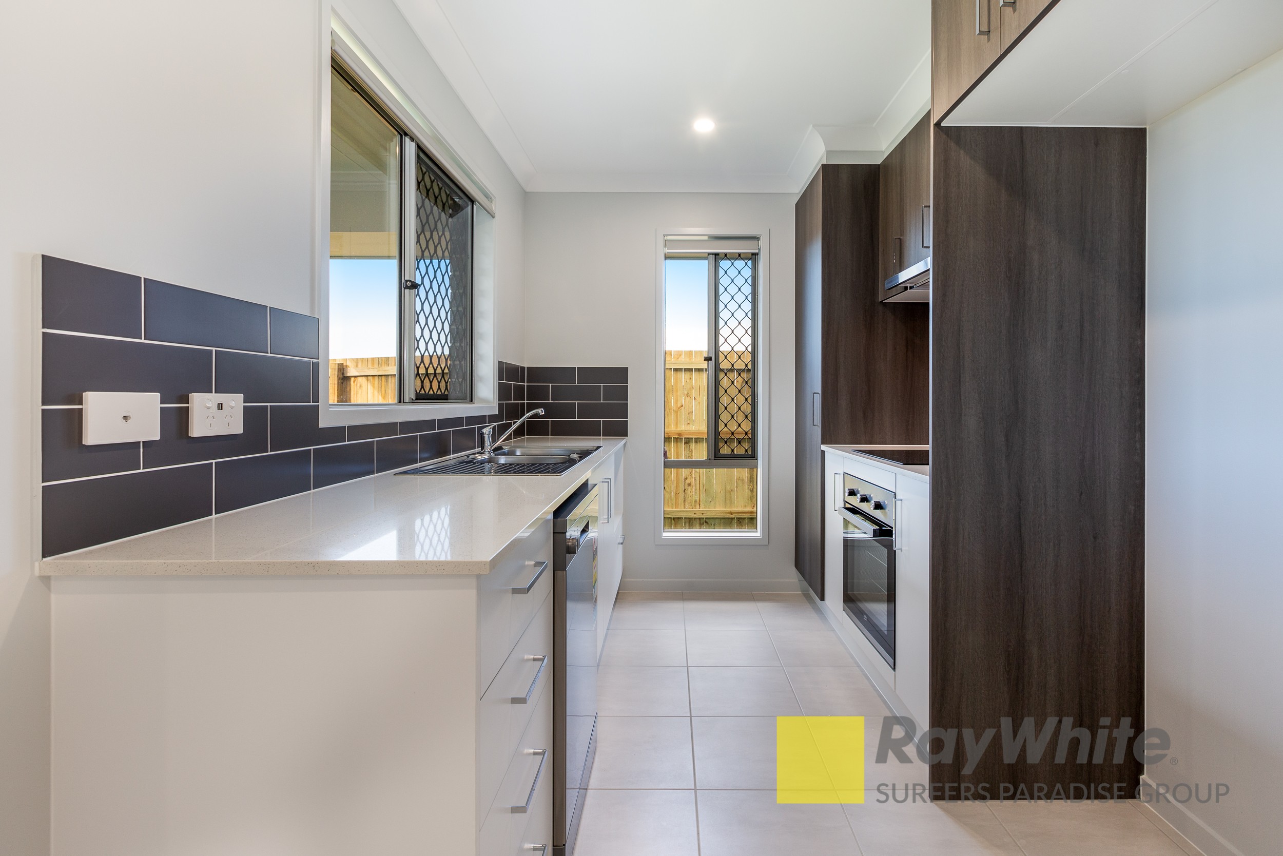 2/12 Pelham Street, Logan Reserve, QLD 4133