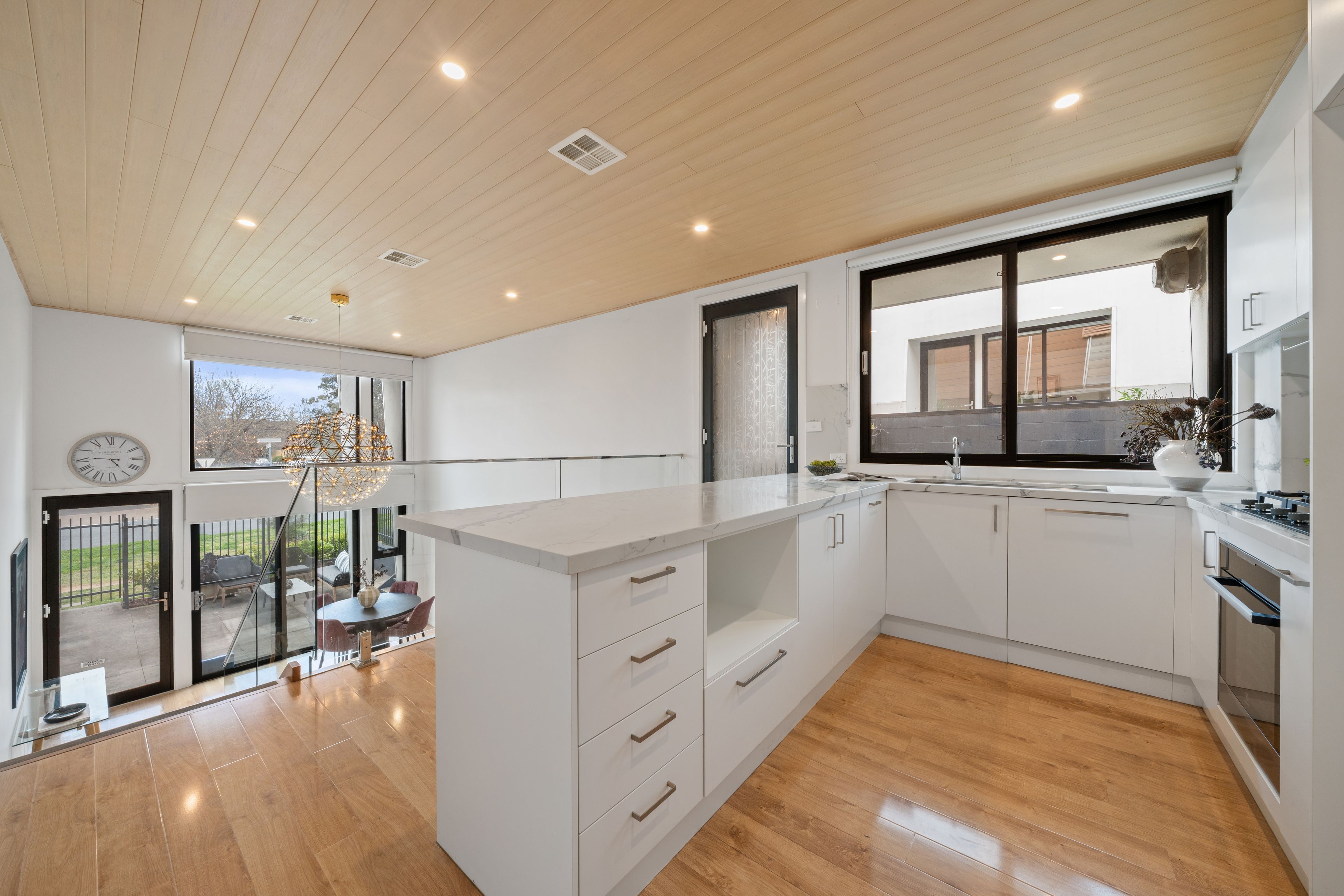 141 Thynne Street — photo 5 of 26