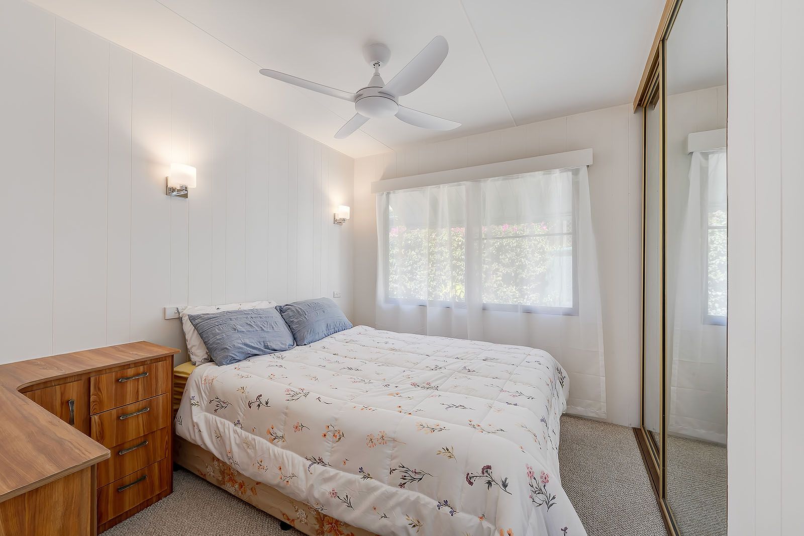 211/1 Diura Street — photo 7 of 11