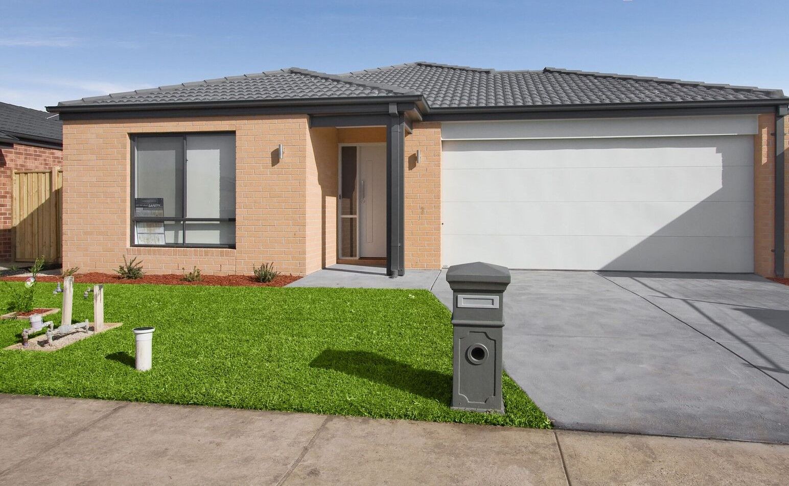 7 Heathcote Grove, Officer VIC 3809