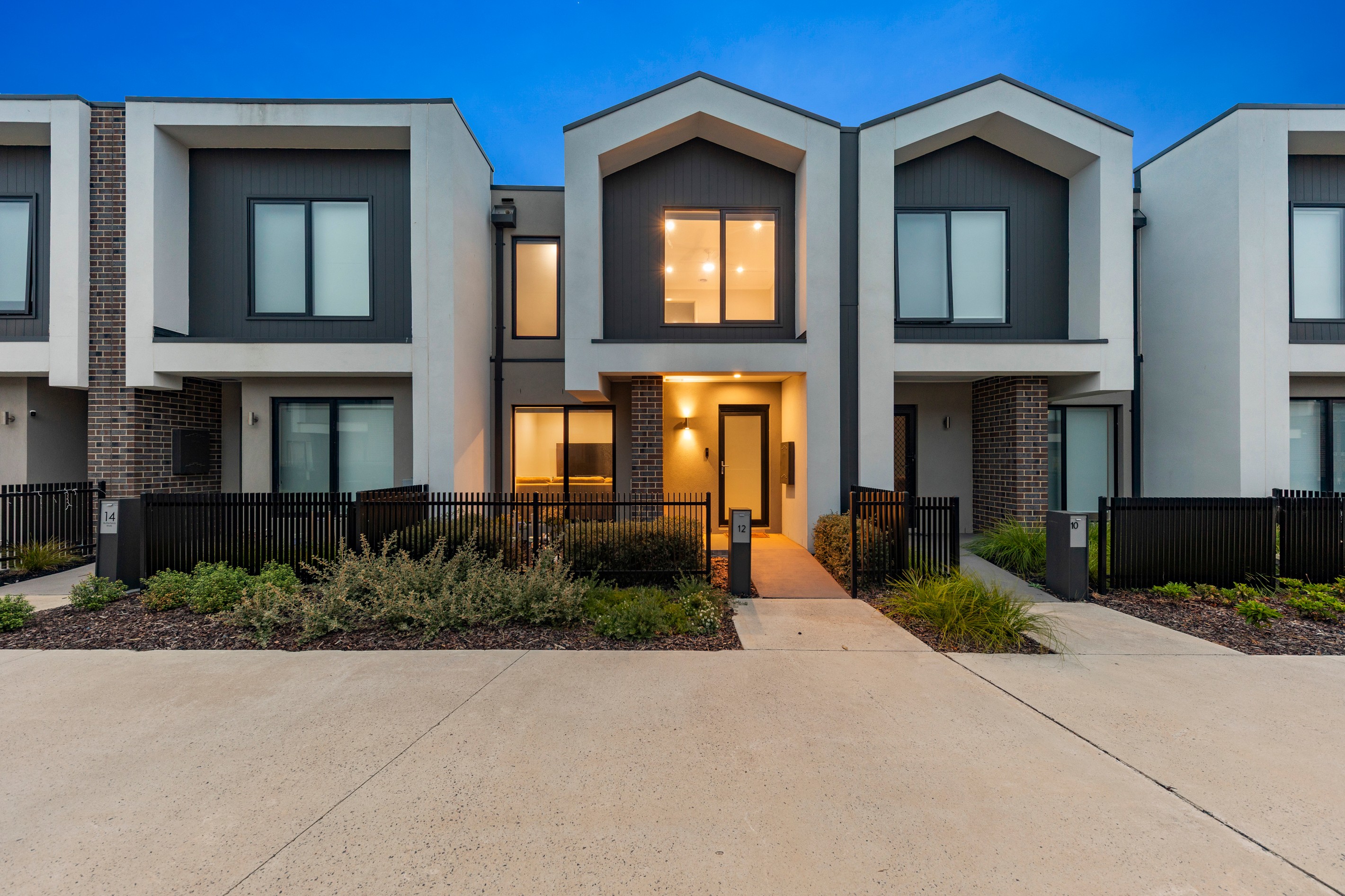 12 Butterfields Walk, Officer, VIC 3809