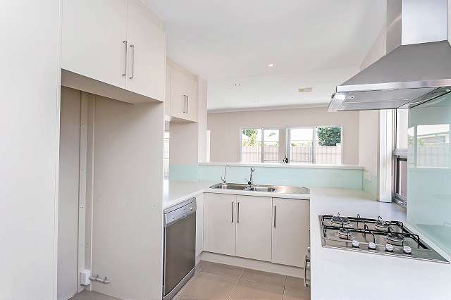 2A Collingwood Avenue, Flinders Park, SA 5025
