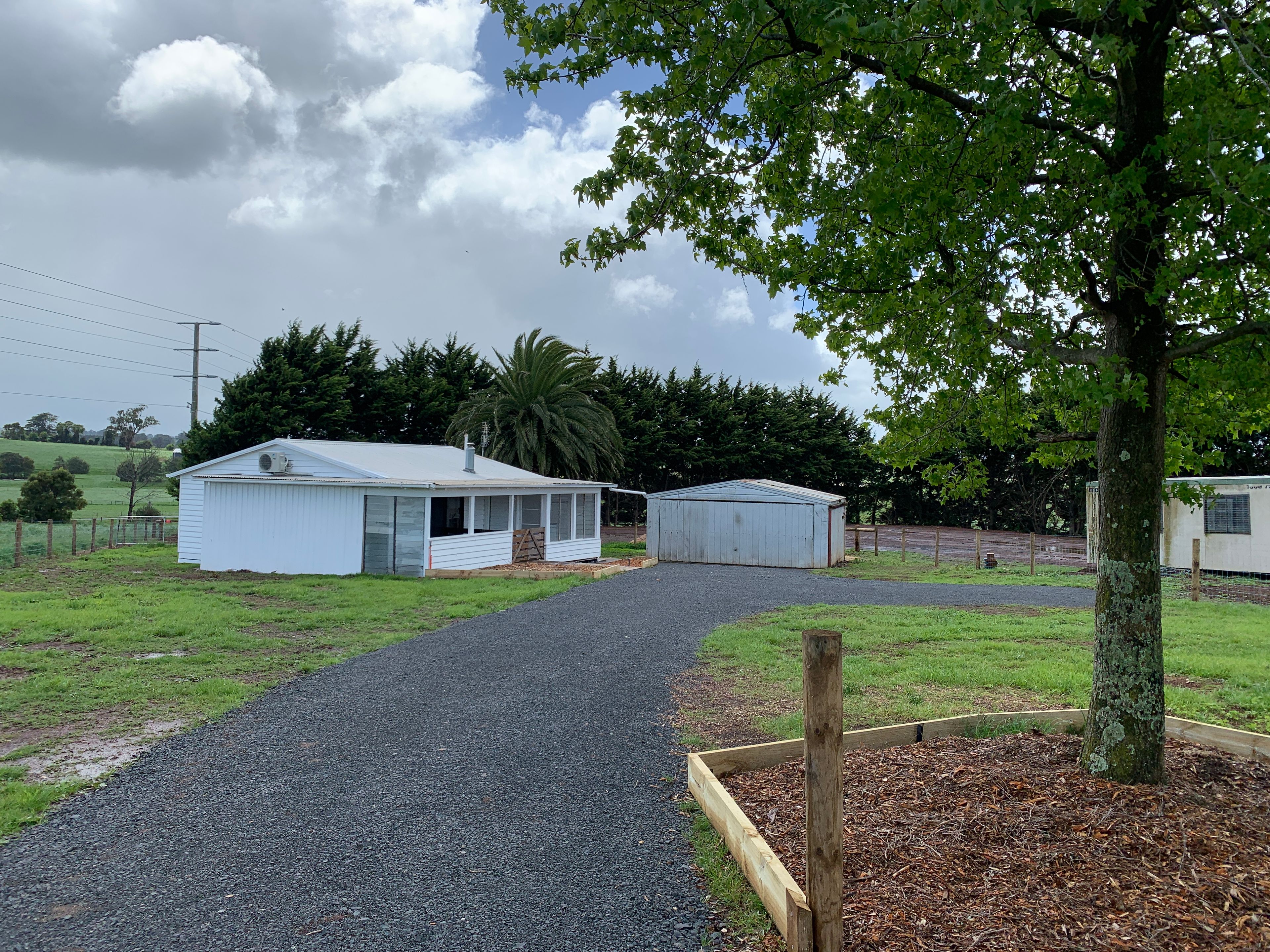 15 Simons Lane, Leongatha, VIC 3953