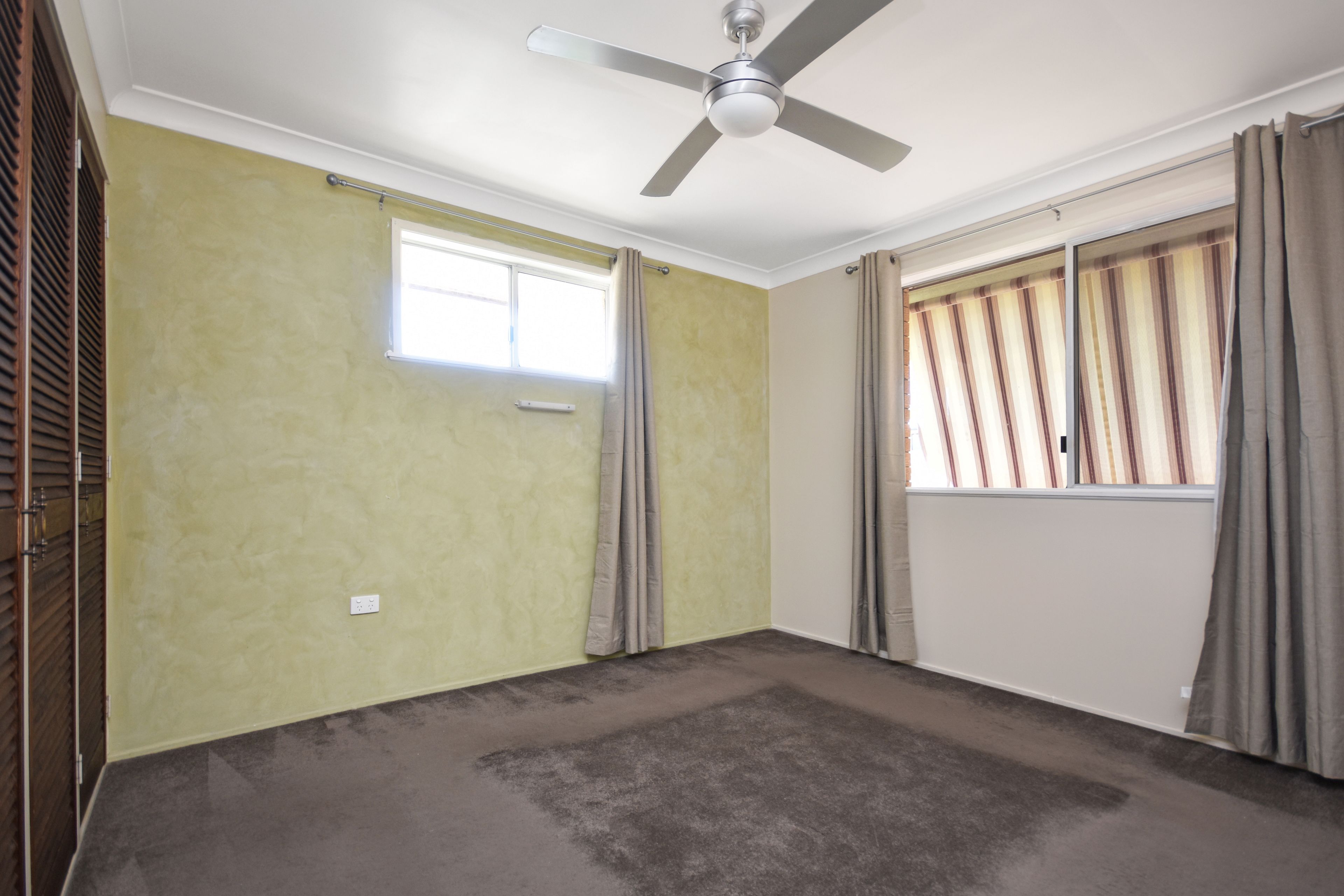 3 Kurrajong Street — photo 7 of 13