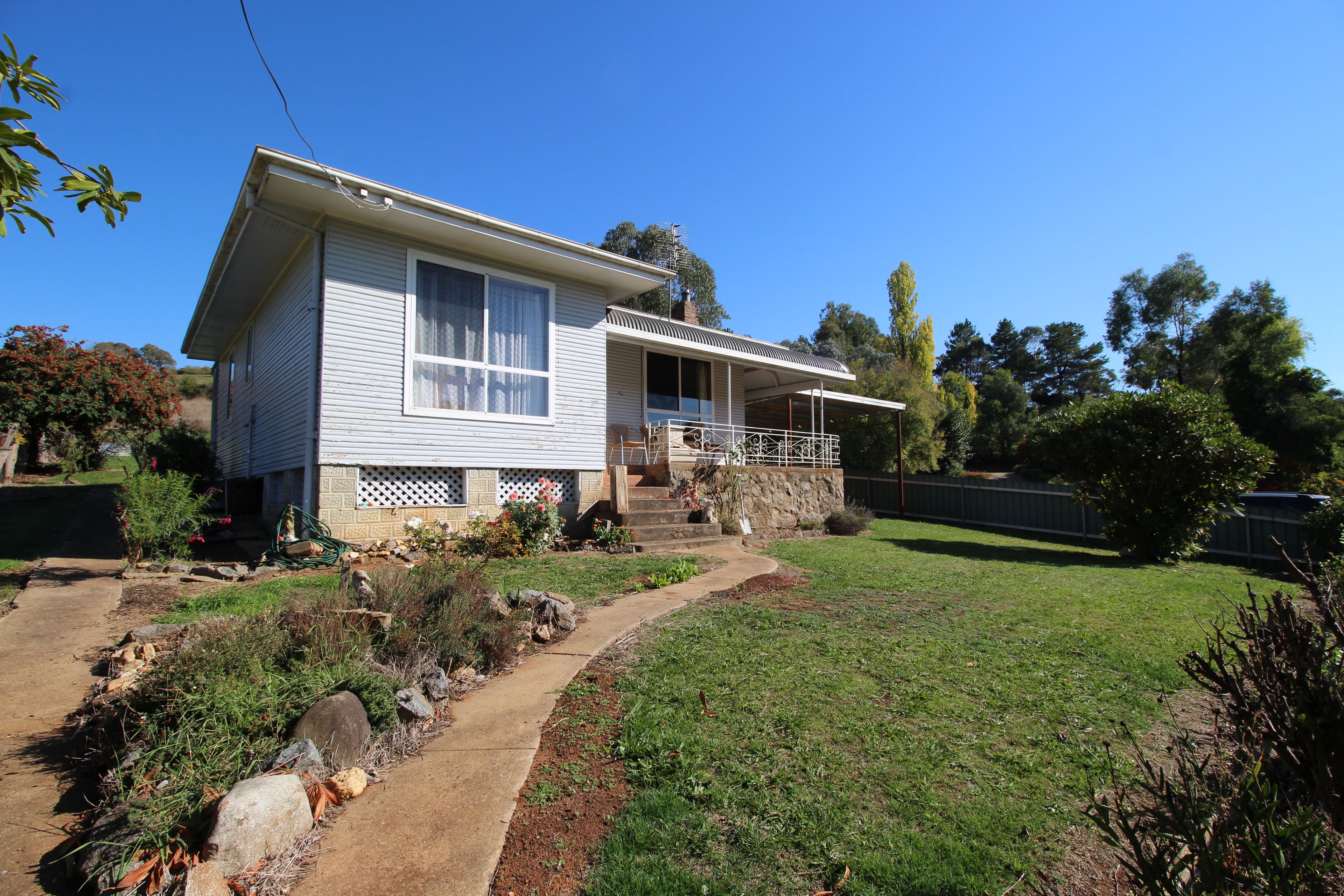33 Mate Street