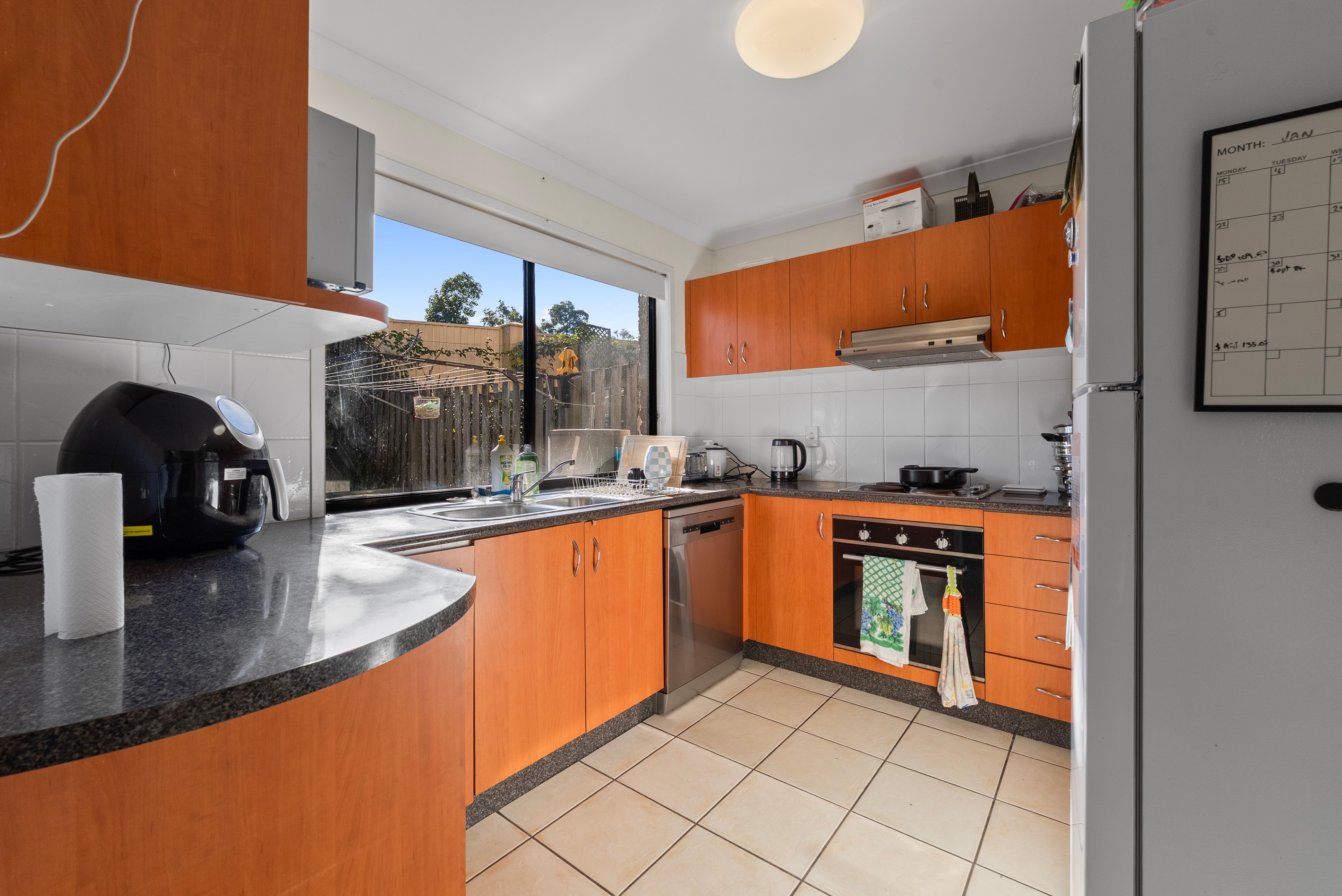 17/141 Pacific Pines Boulevard, Pacific Pines, QLD 4211