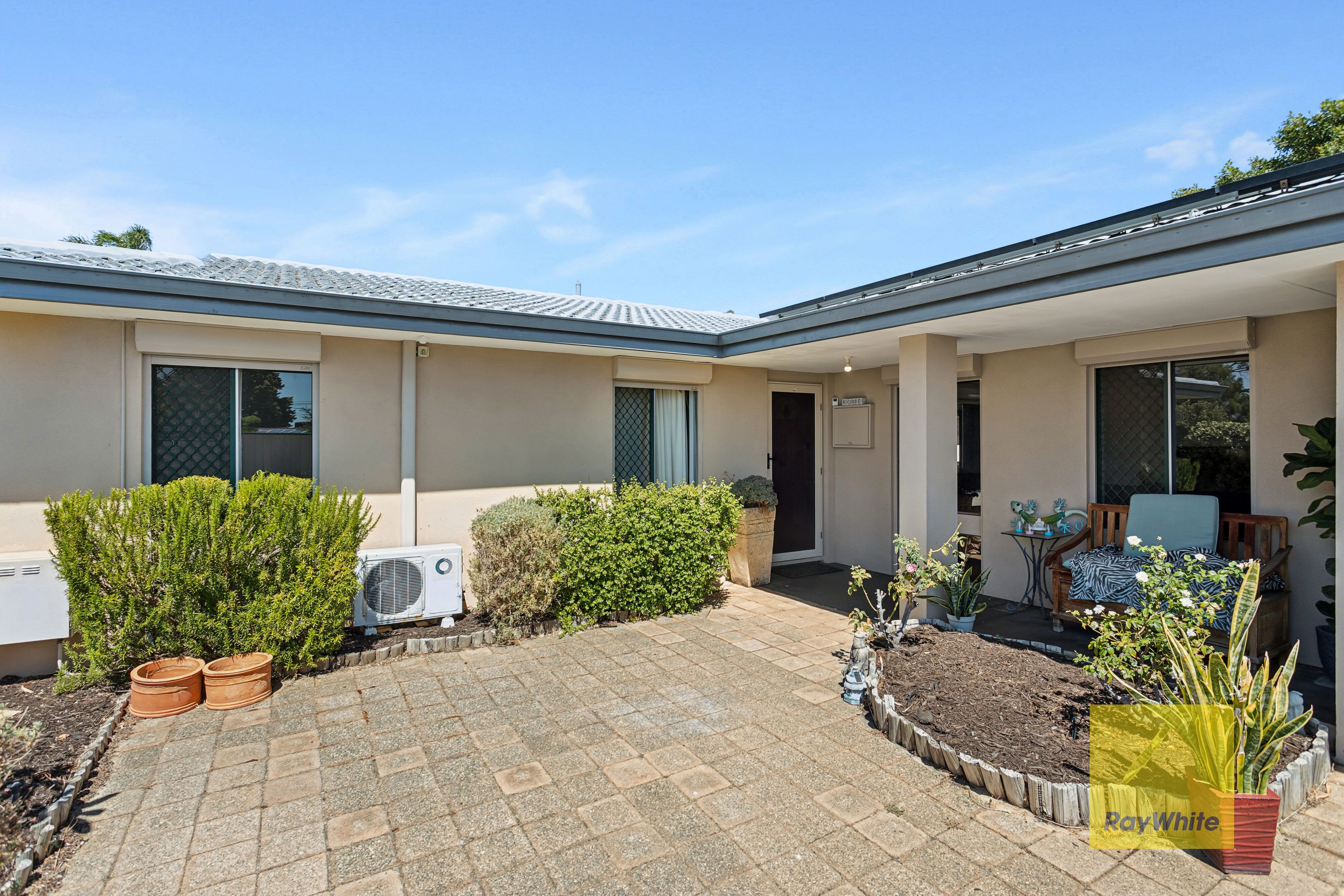 51 Aralia Way, Forrestfield, WA 6058