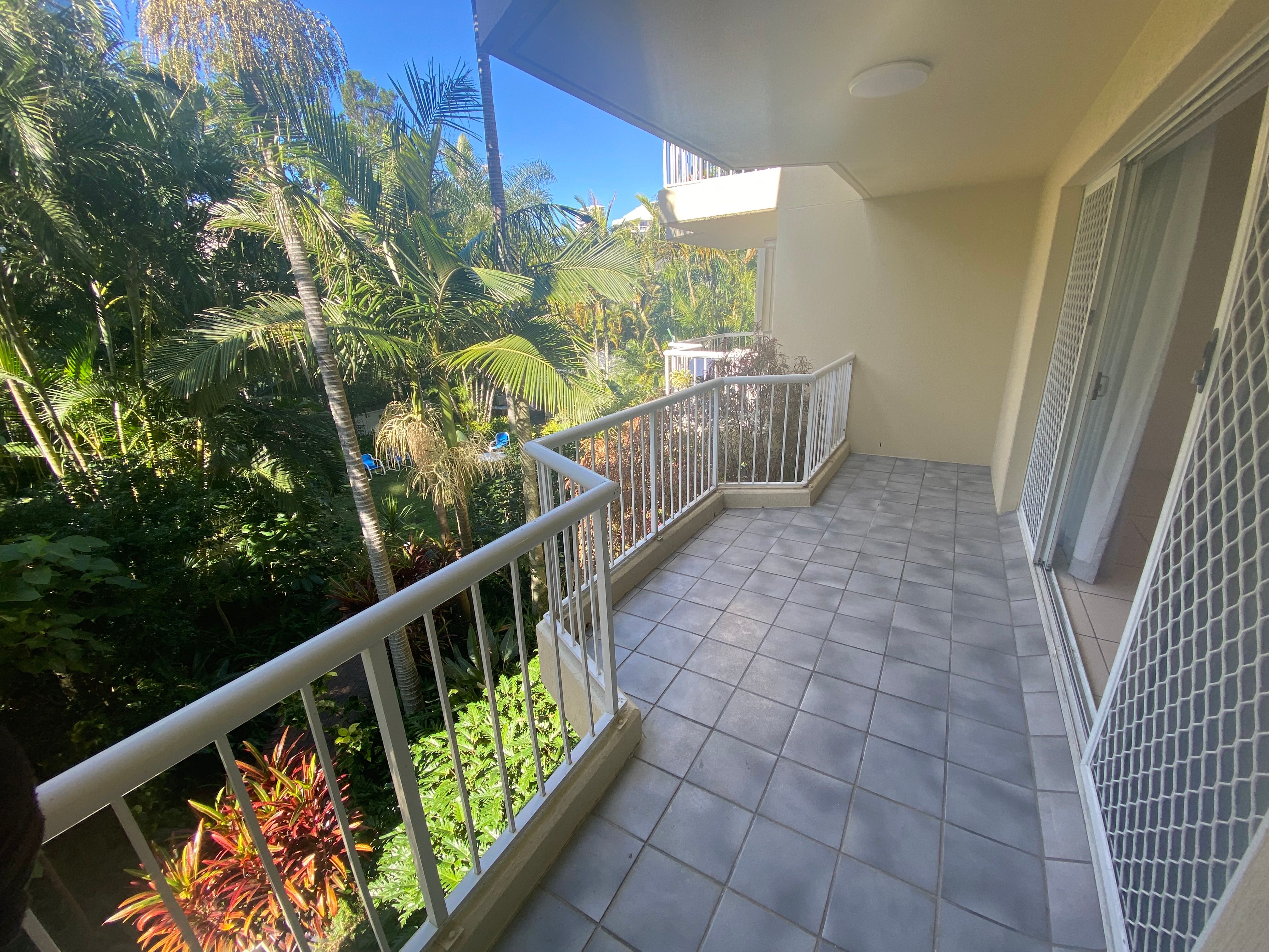 28/27 Wharf Road, Surfers Paradise, QLD 4217