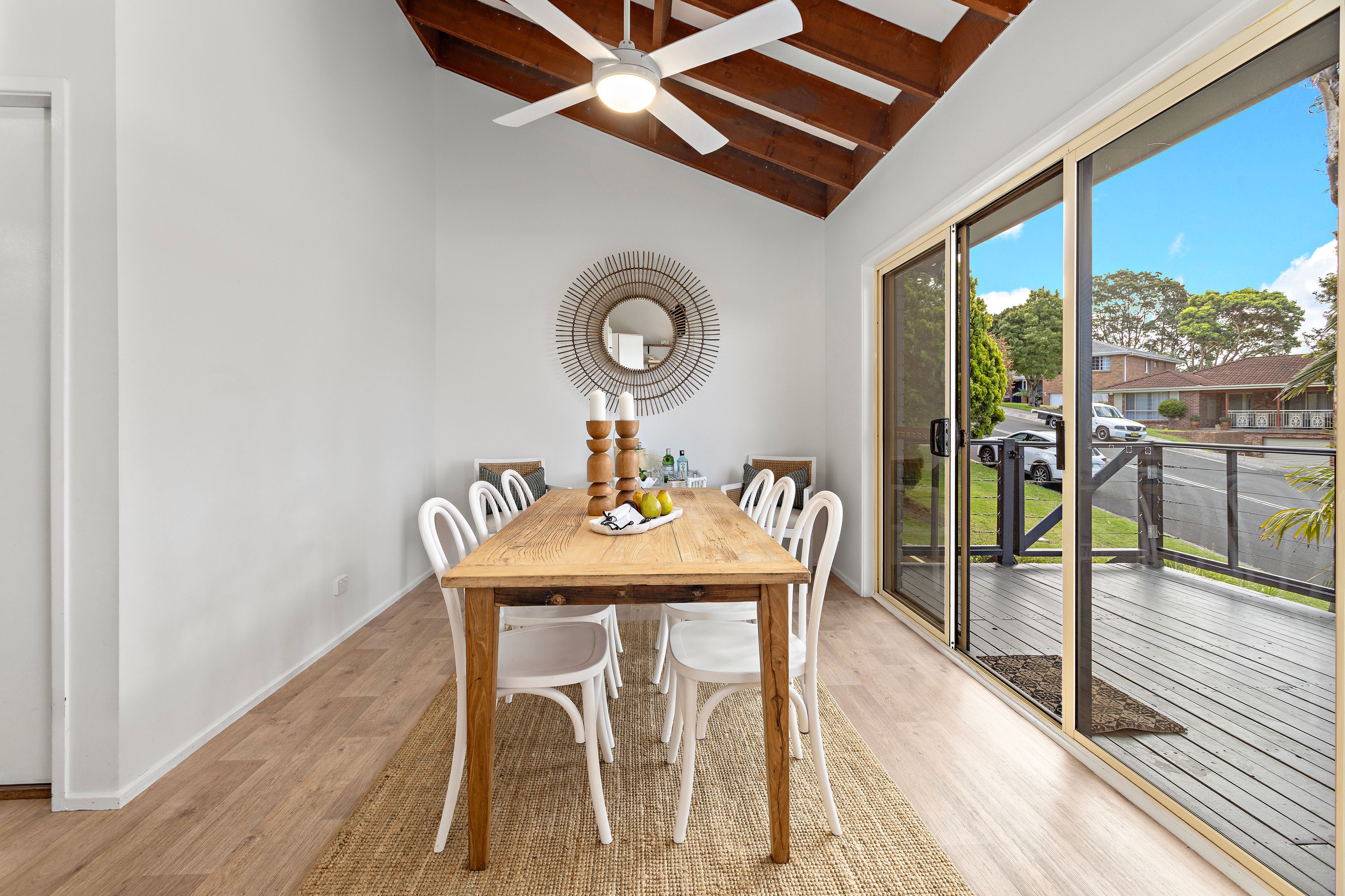 19 Henry Parkes Drive — photo 10 of 24