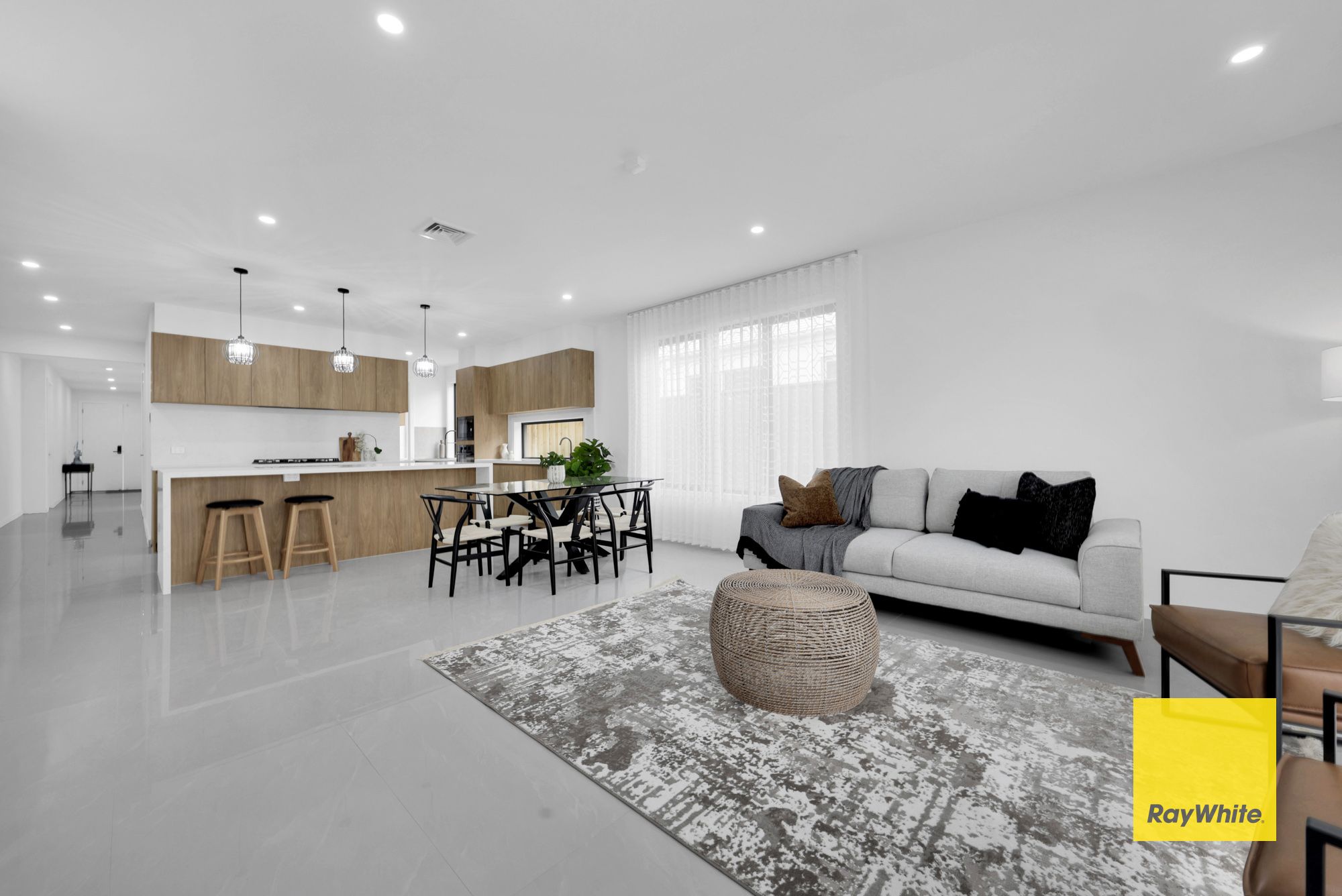 20 Gould Crescent — photo 3 of 19