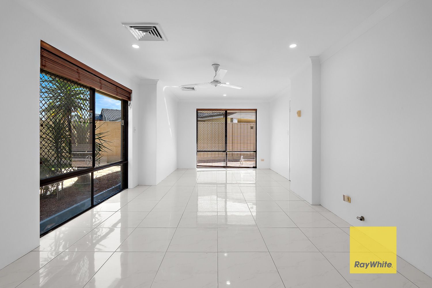 45 Ningaloo Way — photo 11 of 19