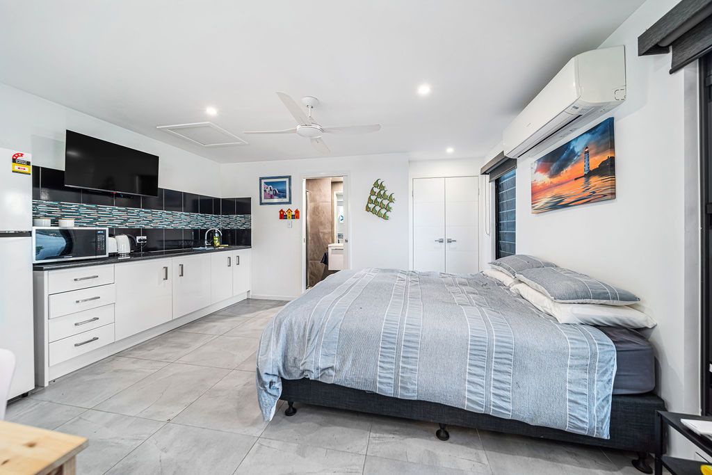 15 Coorumbong Close — photo 17 of 28