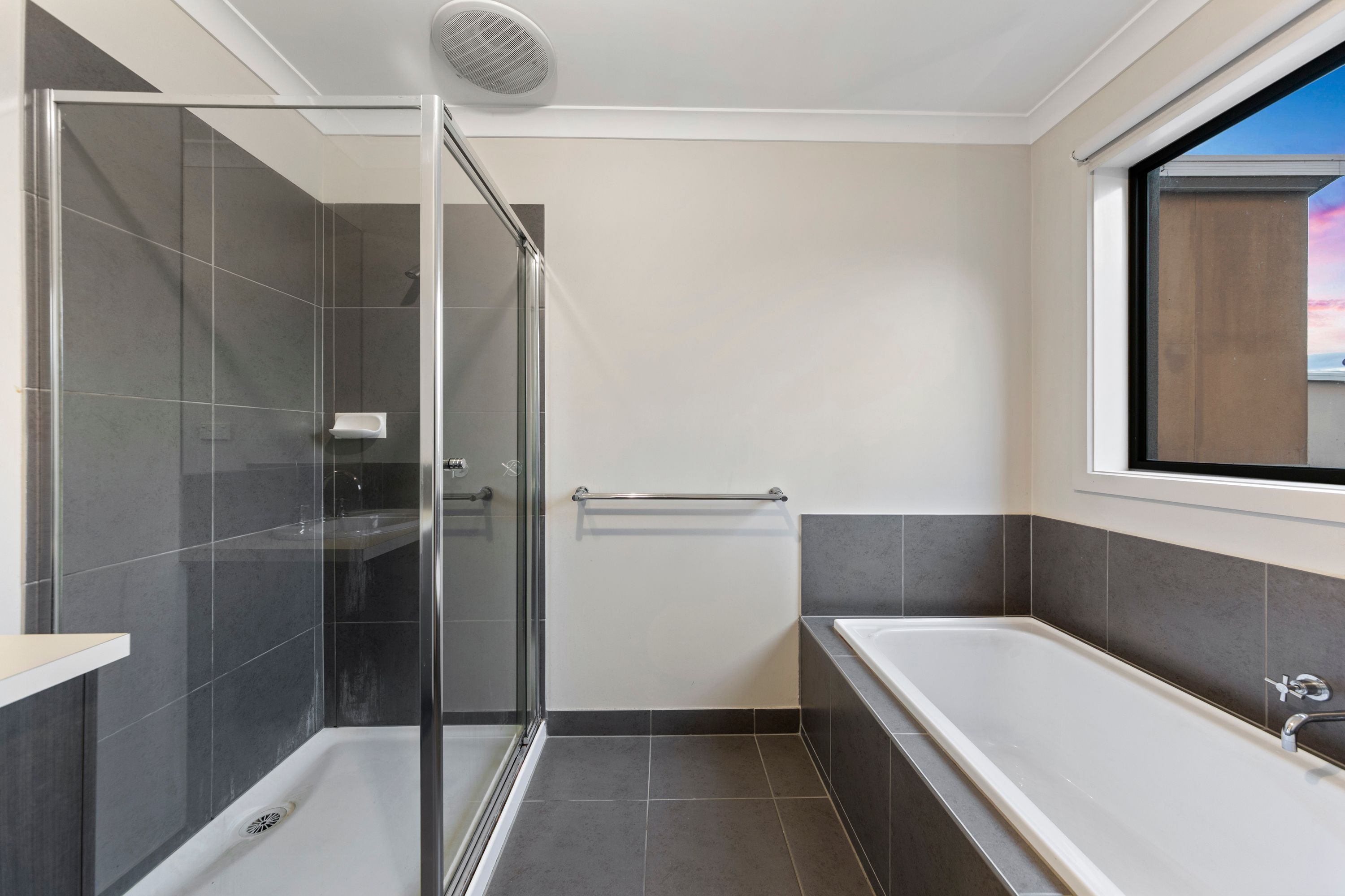 8 Bluestone Street — photo 15 of 28