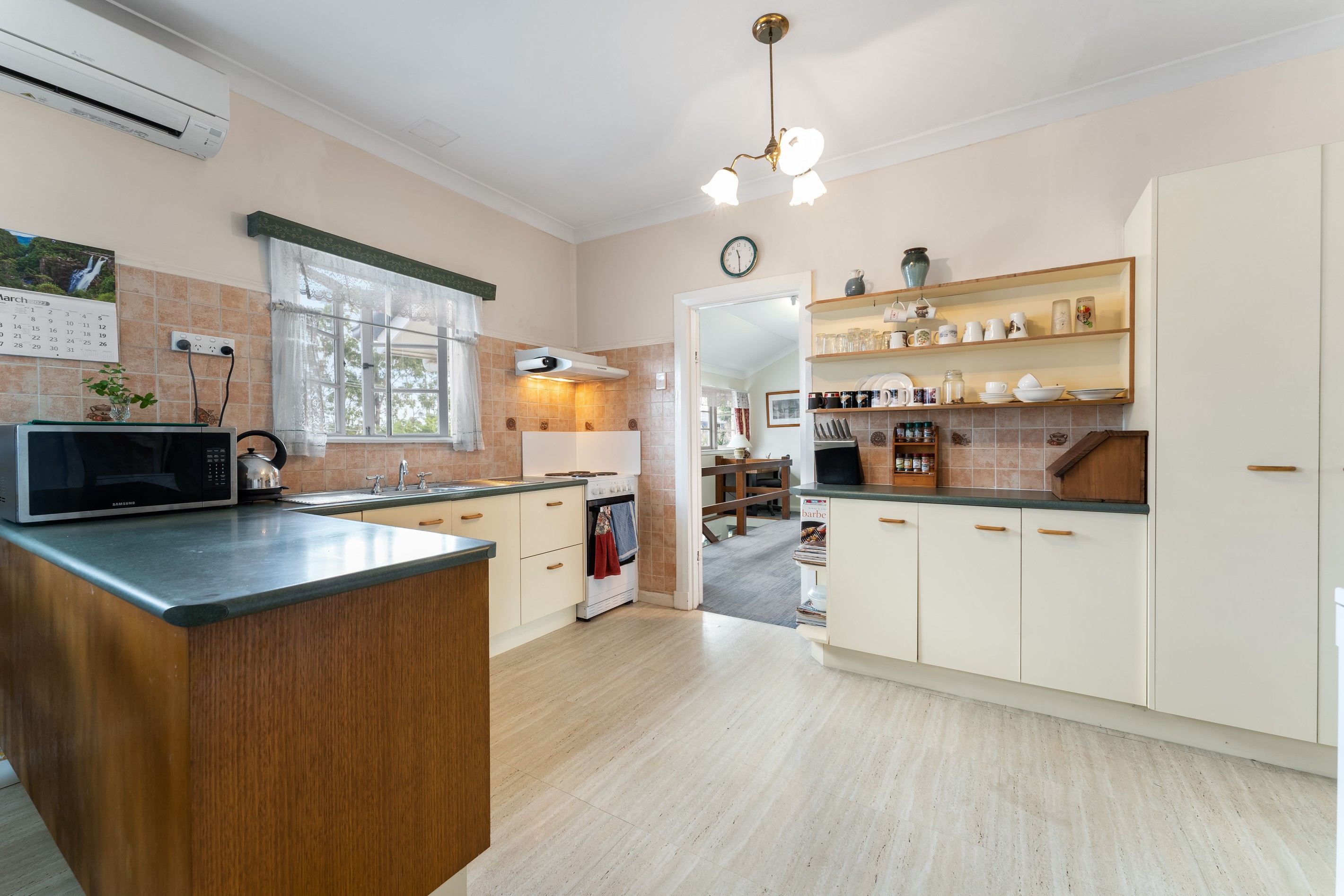 181 Haig Road, Loganlea, QLD 4131