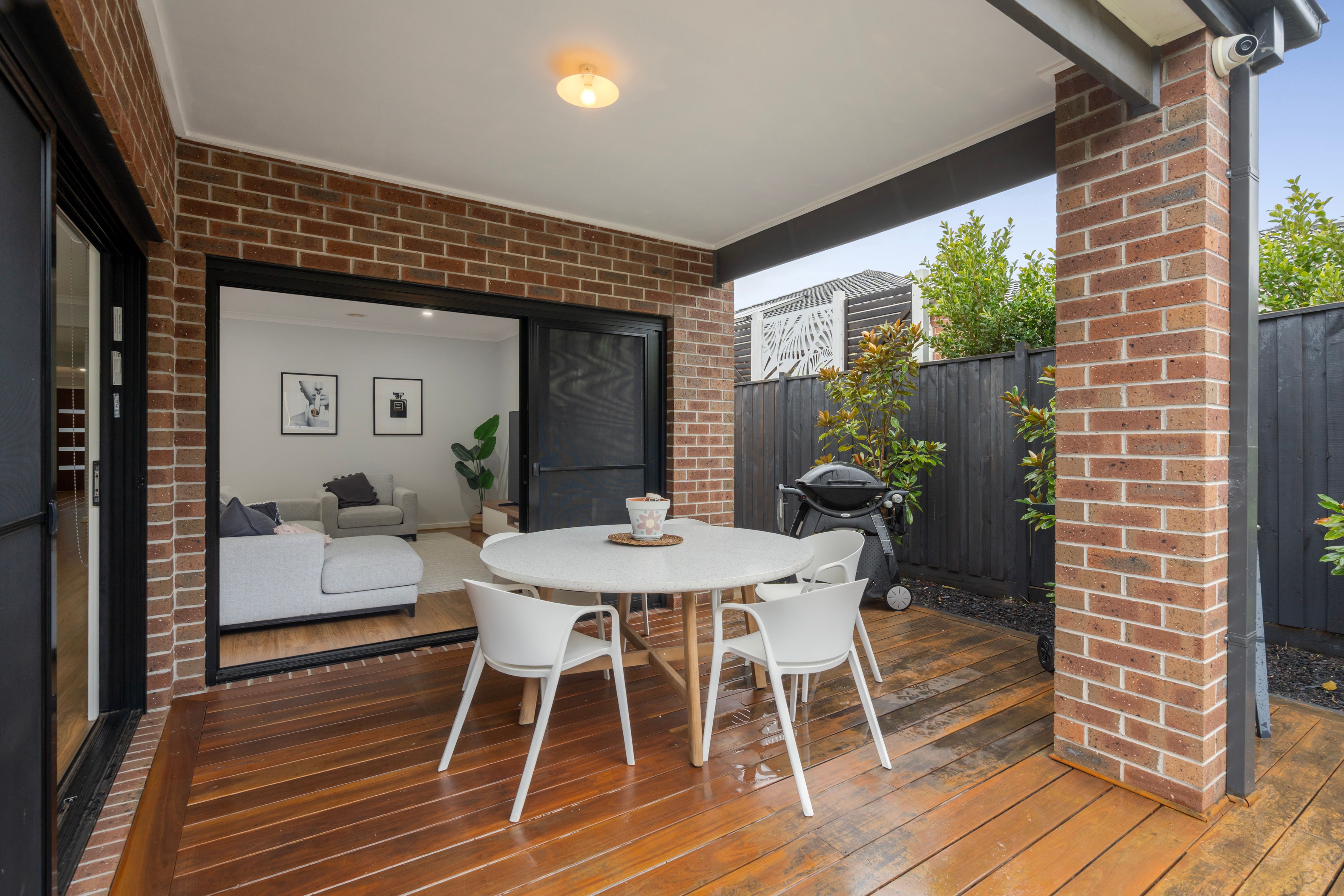 13 Longacre Avenue — photo 15 of 20