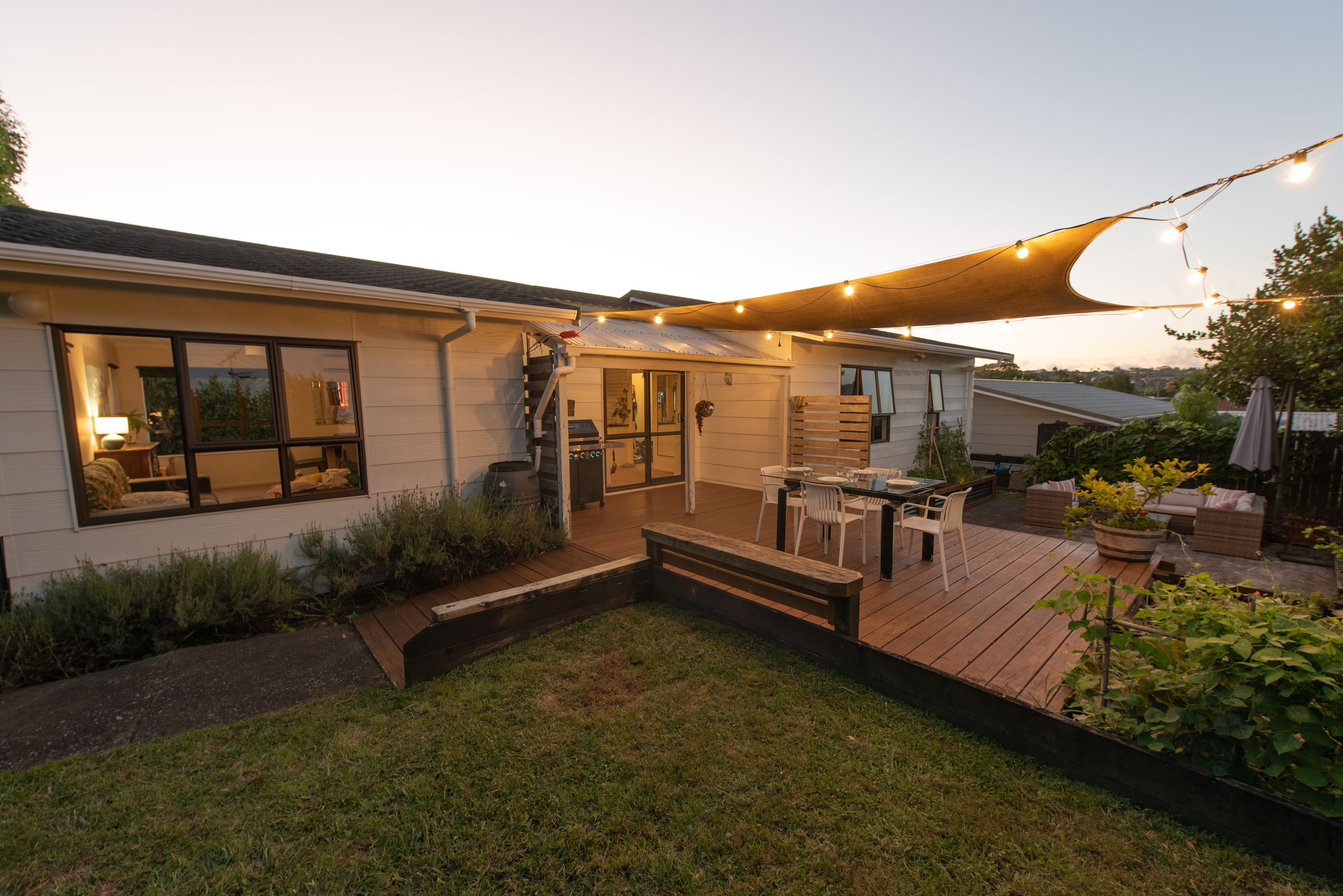 1/11 Wally Nola Place, Henderson, Waitakere City