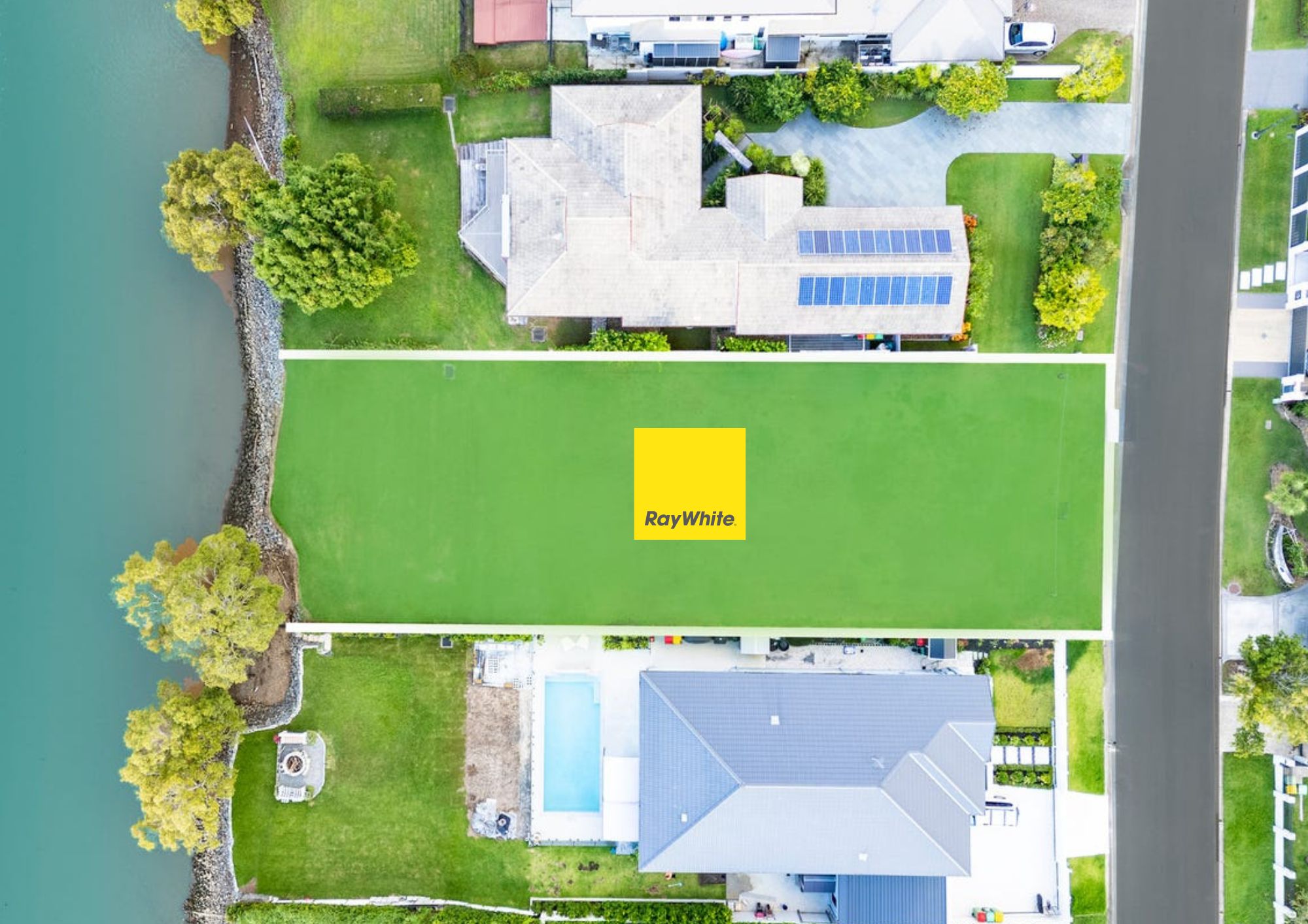 31 North Bank Court, Helensvale, QLD 4212