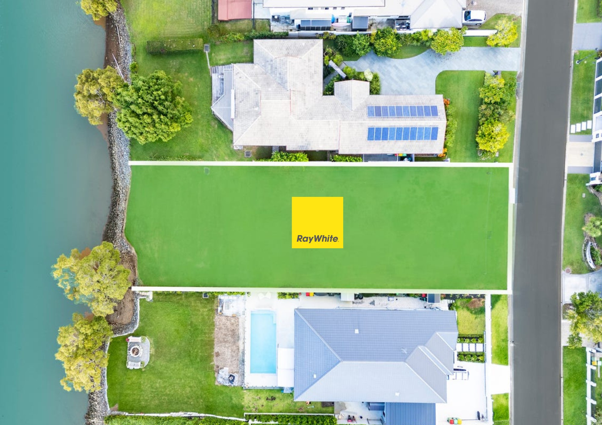 31 North Bank Court, Helensvale, QLD 4212