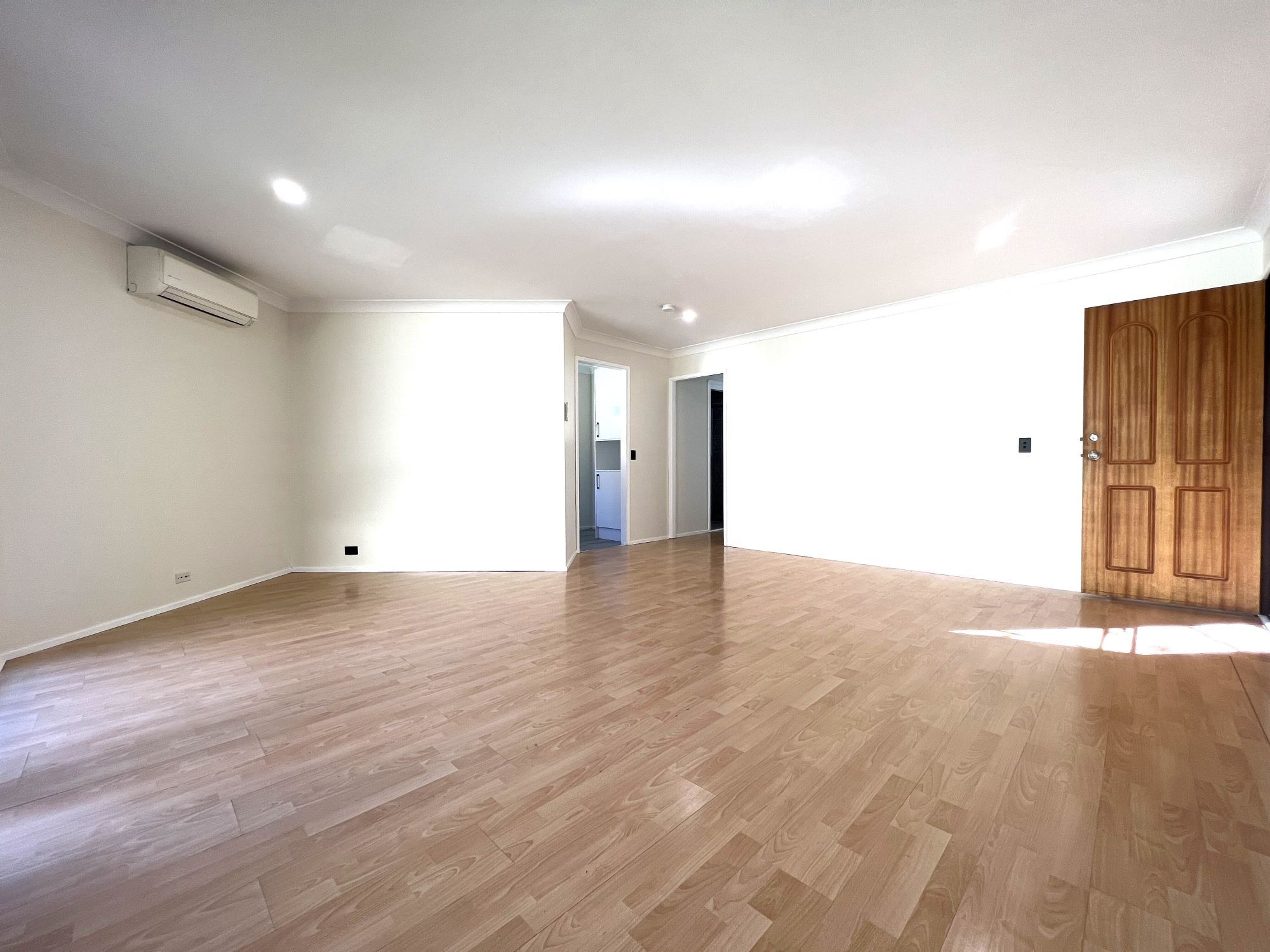 2/15 Rudd Road, Leumeah, NSW 2560