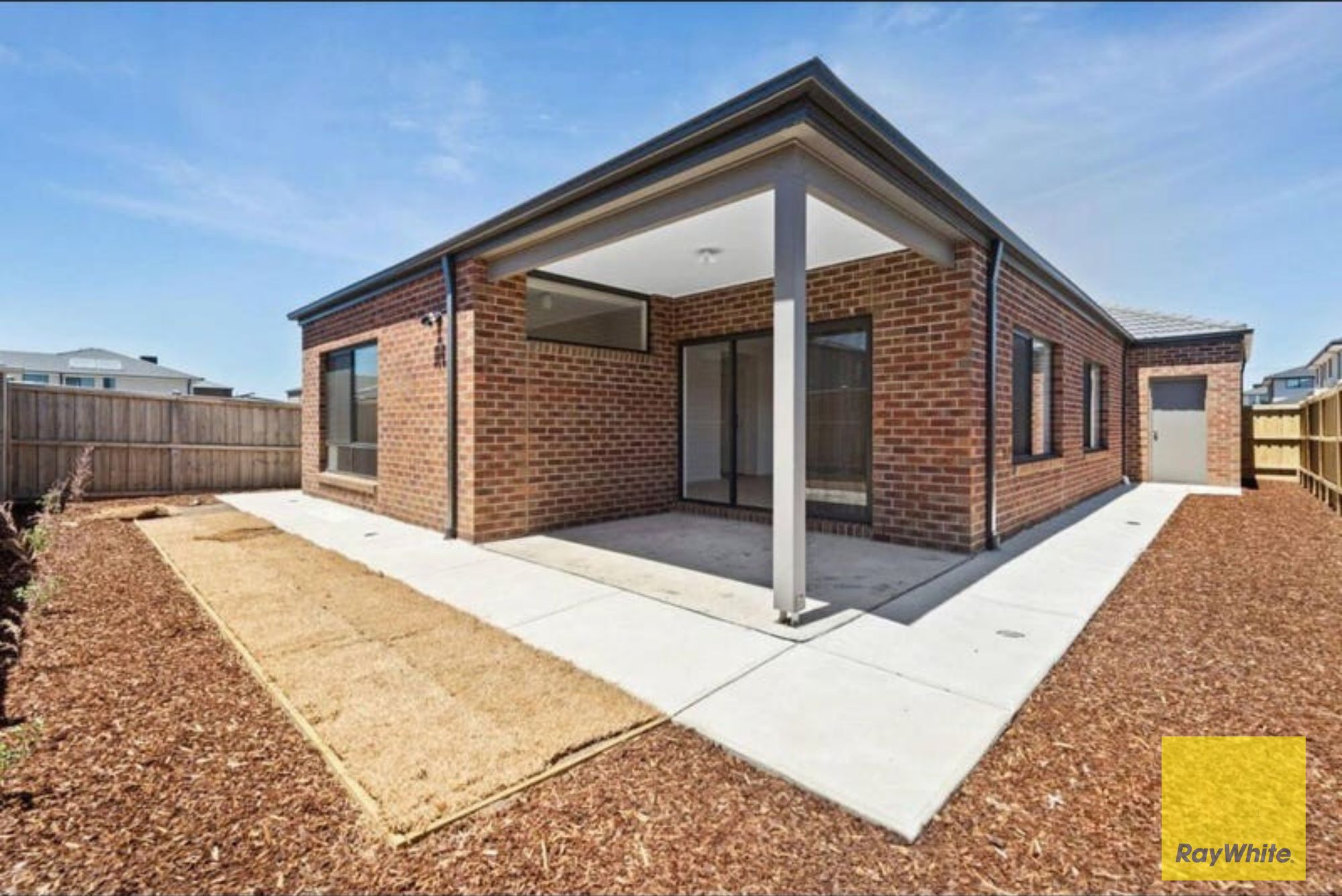 6 Wirraway Street — photo 9 of 10