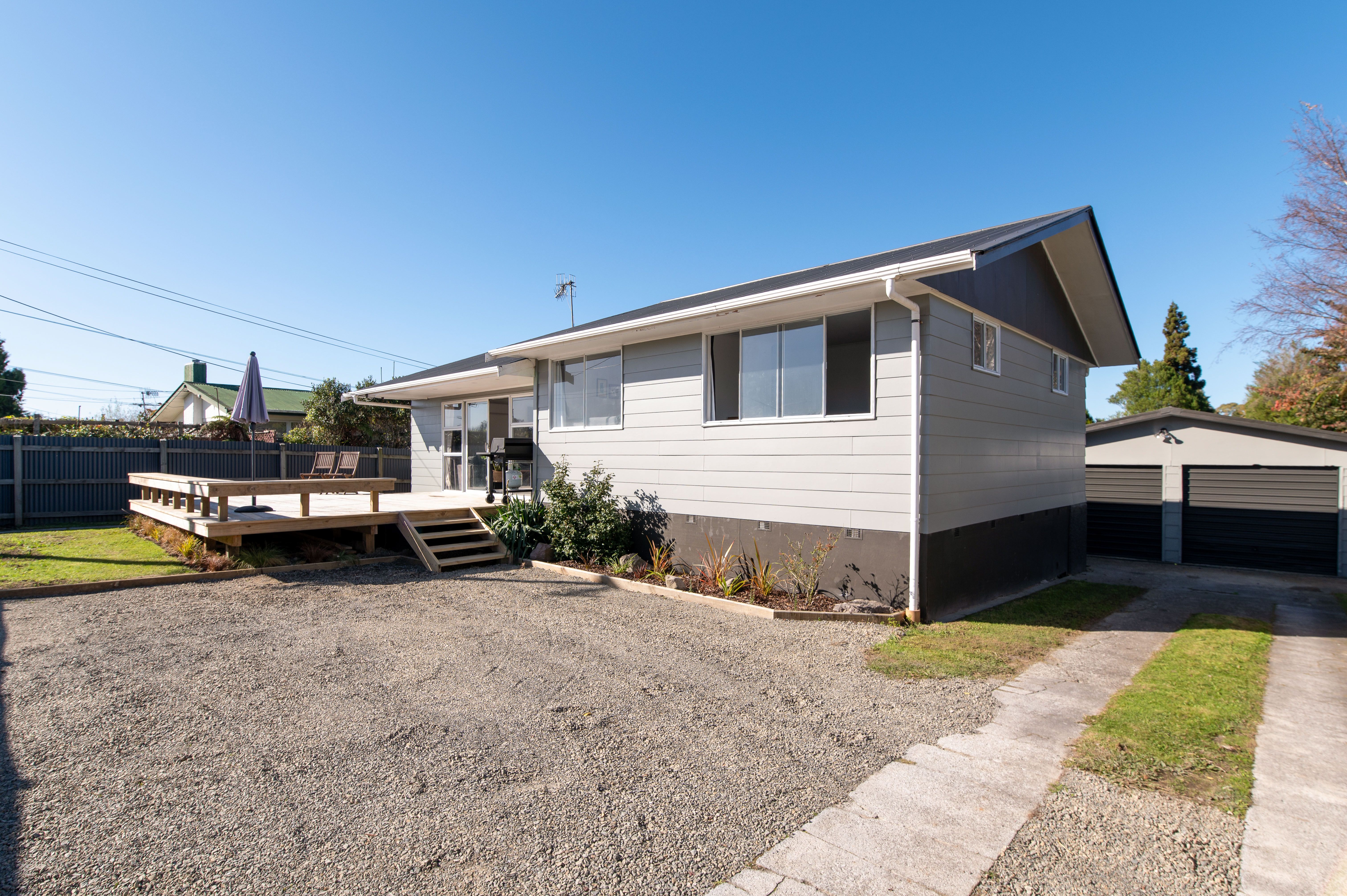 286 Sunset Road, Sunnybrook, Rotorua District 3015 - Sold House - Ray ...