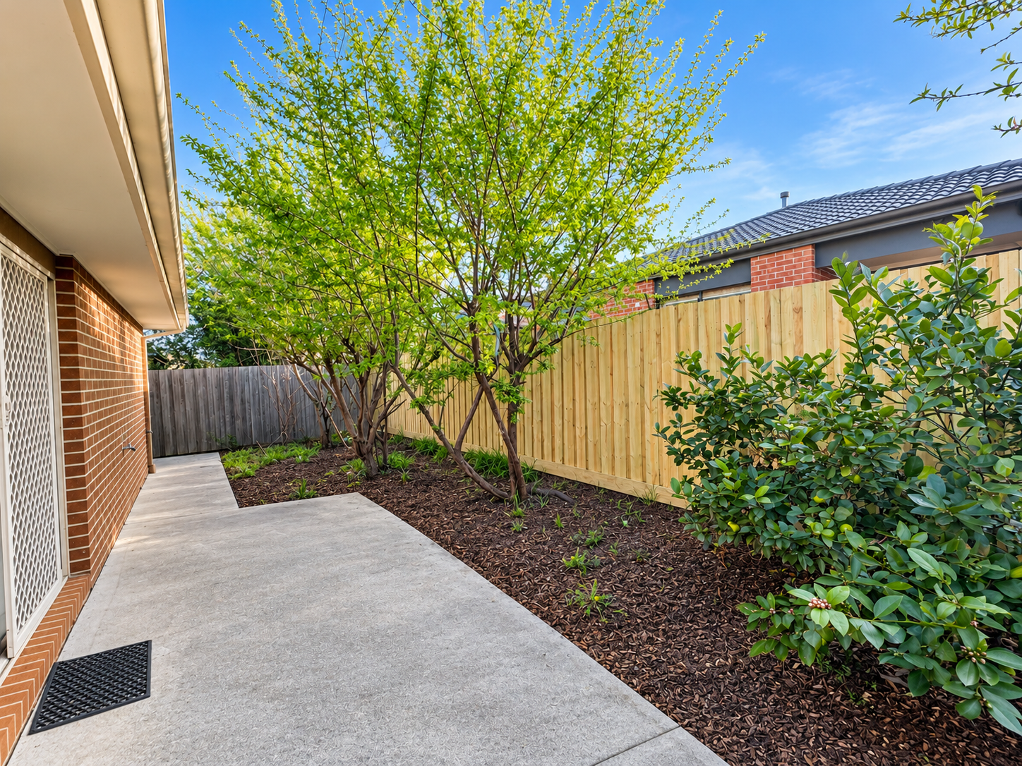 17 Kilwarrie Street — photo 13 of 13