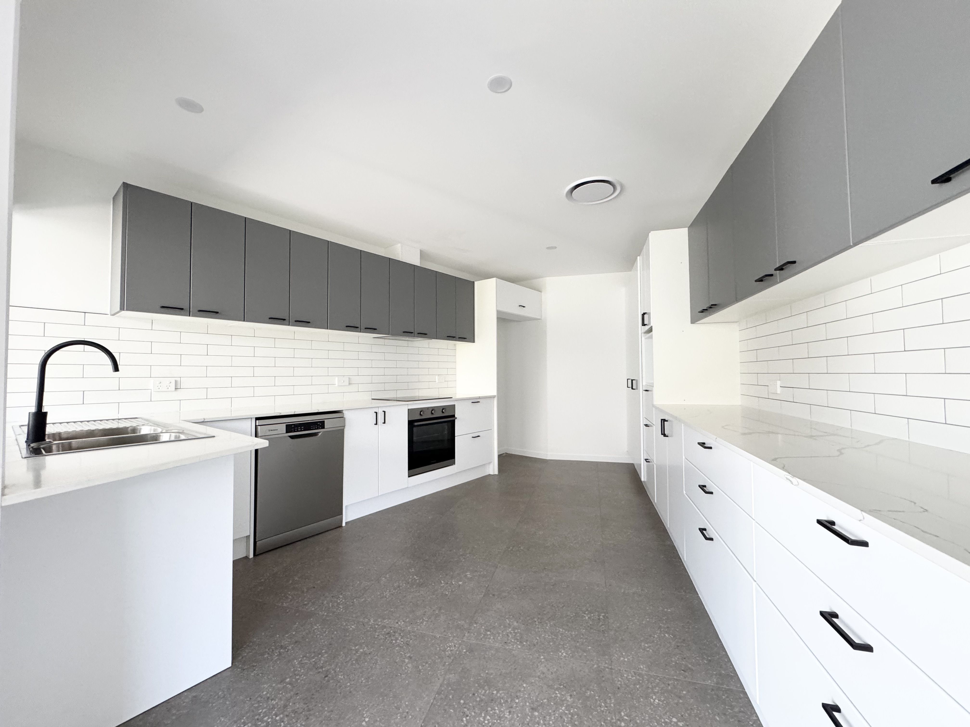 9b/14 Sidha Avenue, Glass House Mountains, QLD 4518