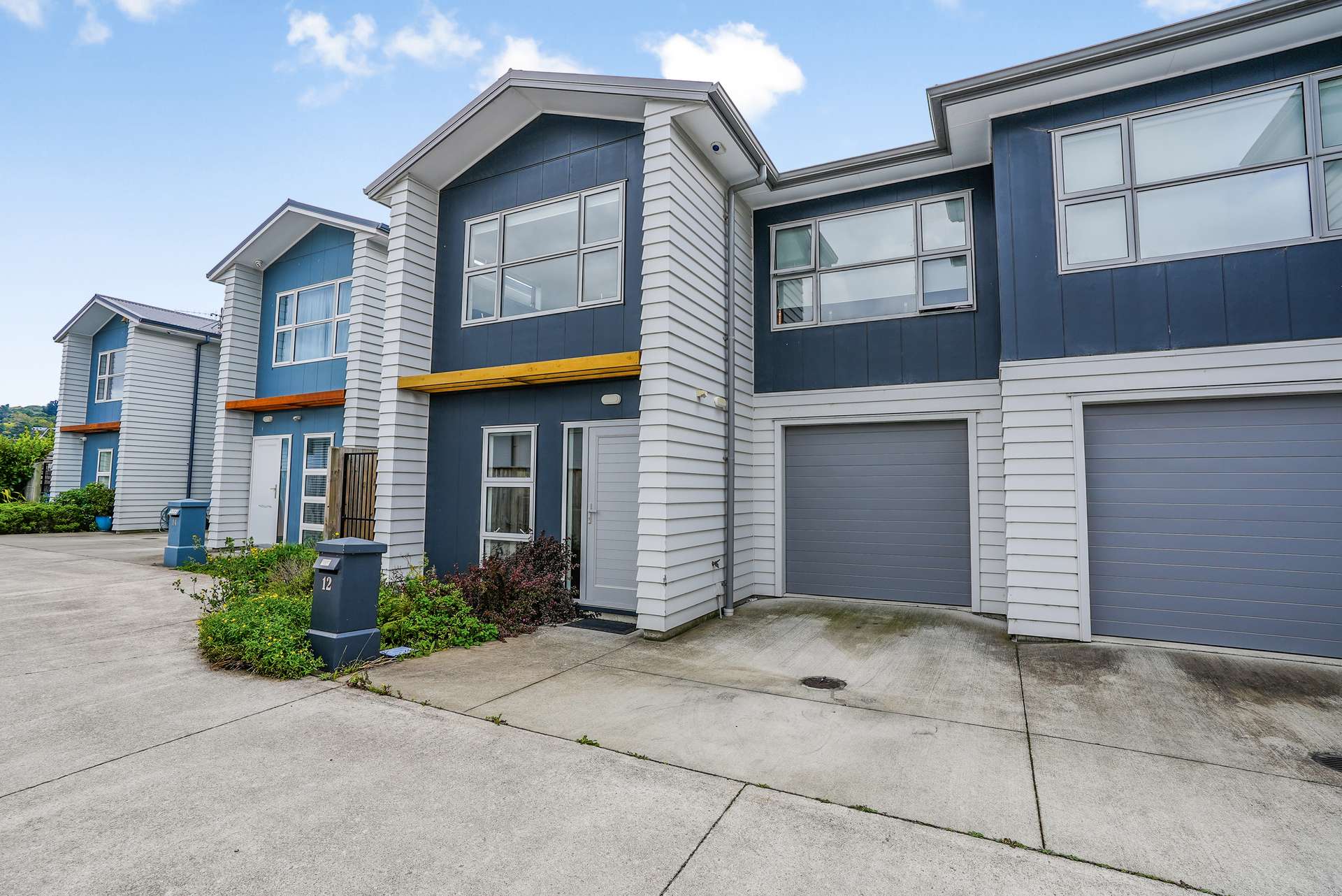 12 Ronalds Way photo 17