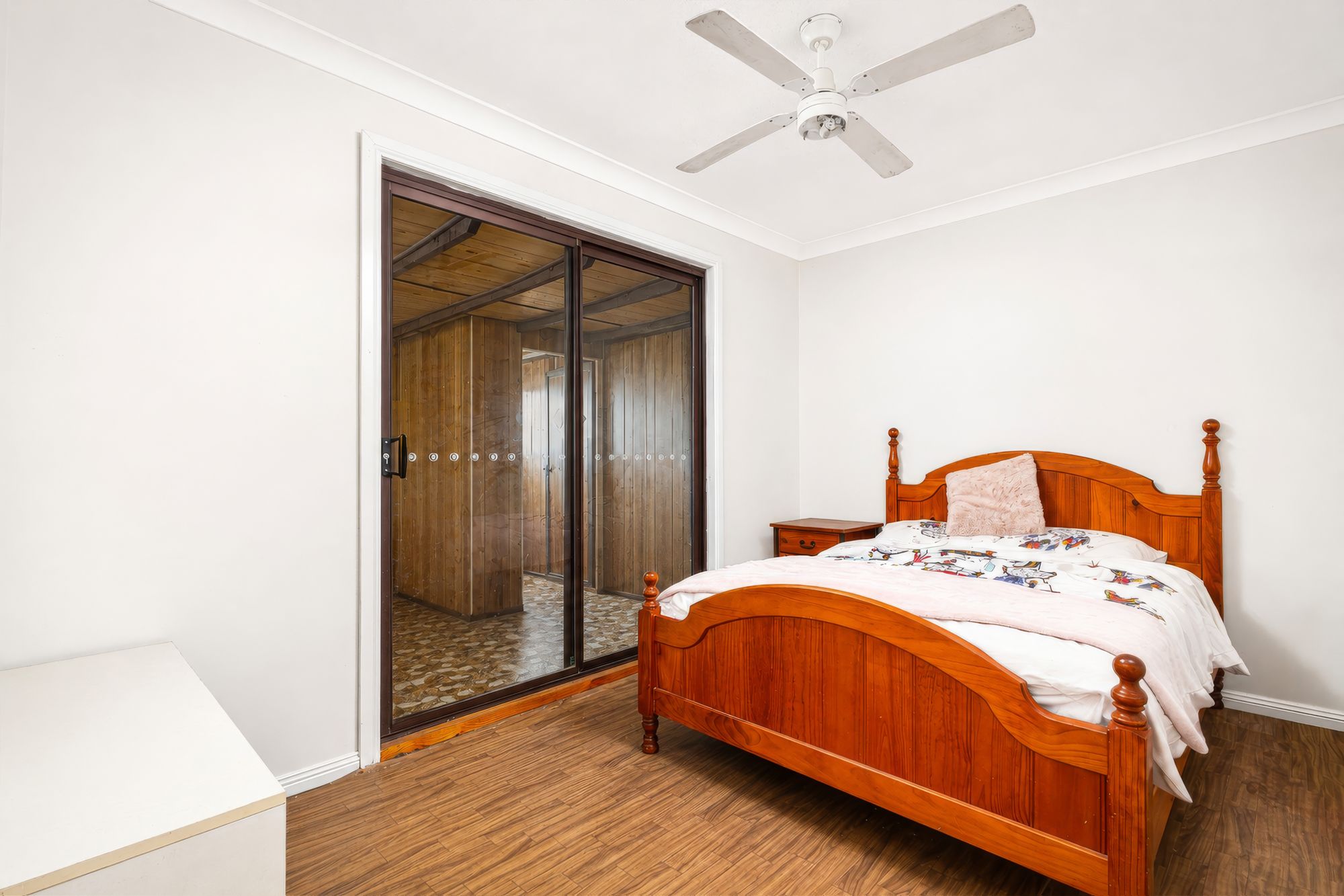 63 Canberra Street — photo 7 of 14
